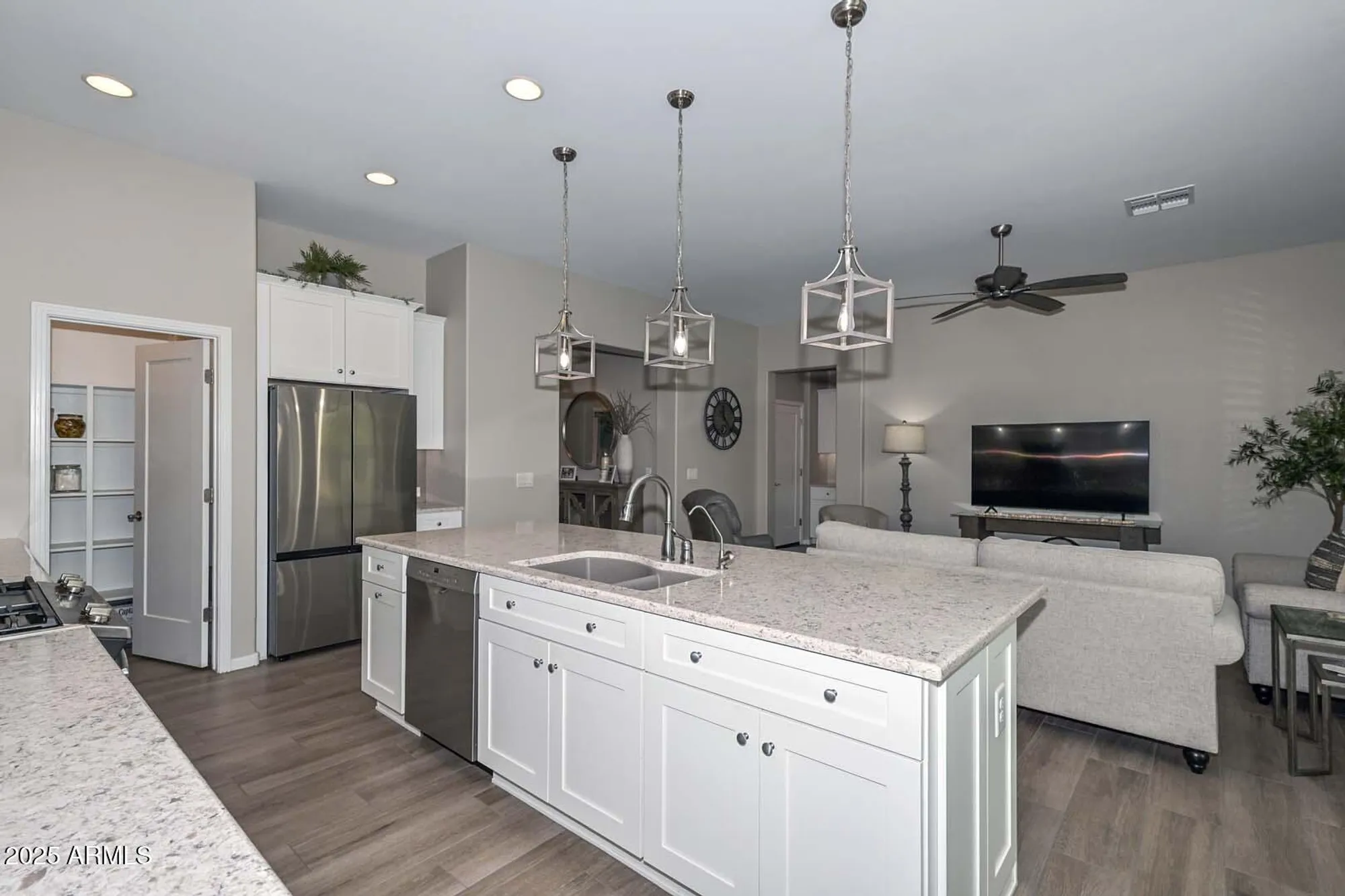 Property Slideshow image 10 of 44 | 16953 w alvarado dr, Goodyear, AZ, 85395