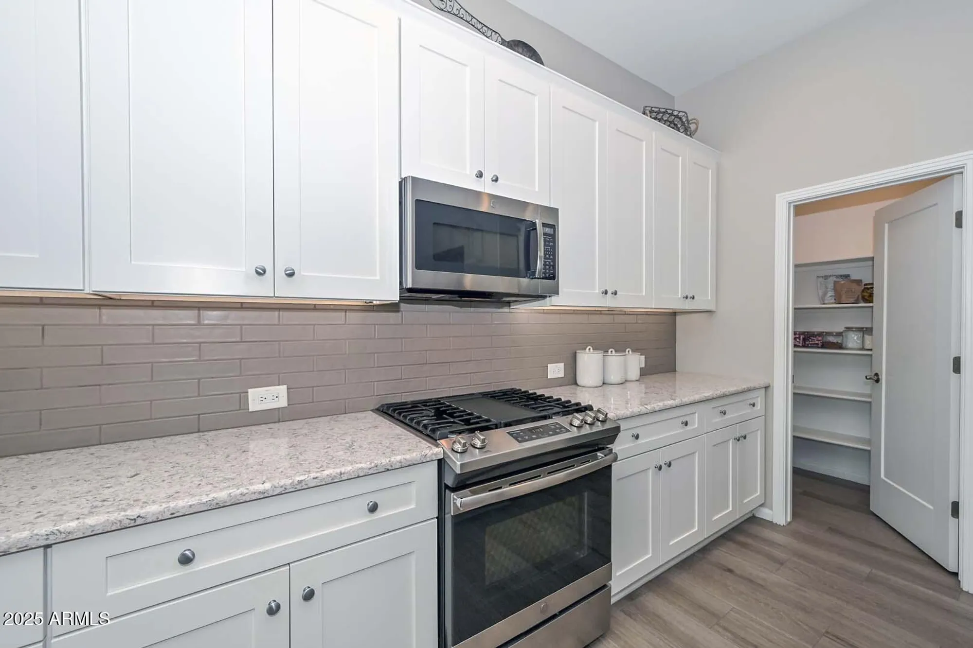 Property Slideshow image 12 of 44 | 16953 w alvarado dr, Goodyear, AZ, 85395