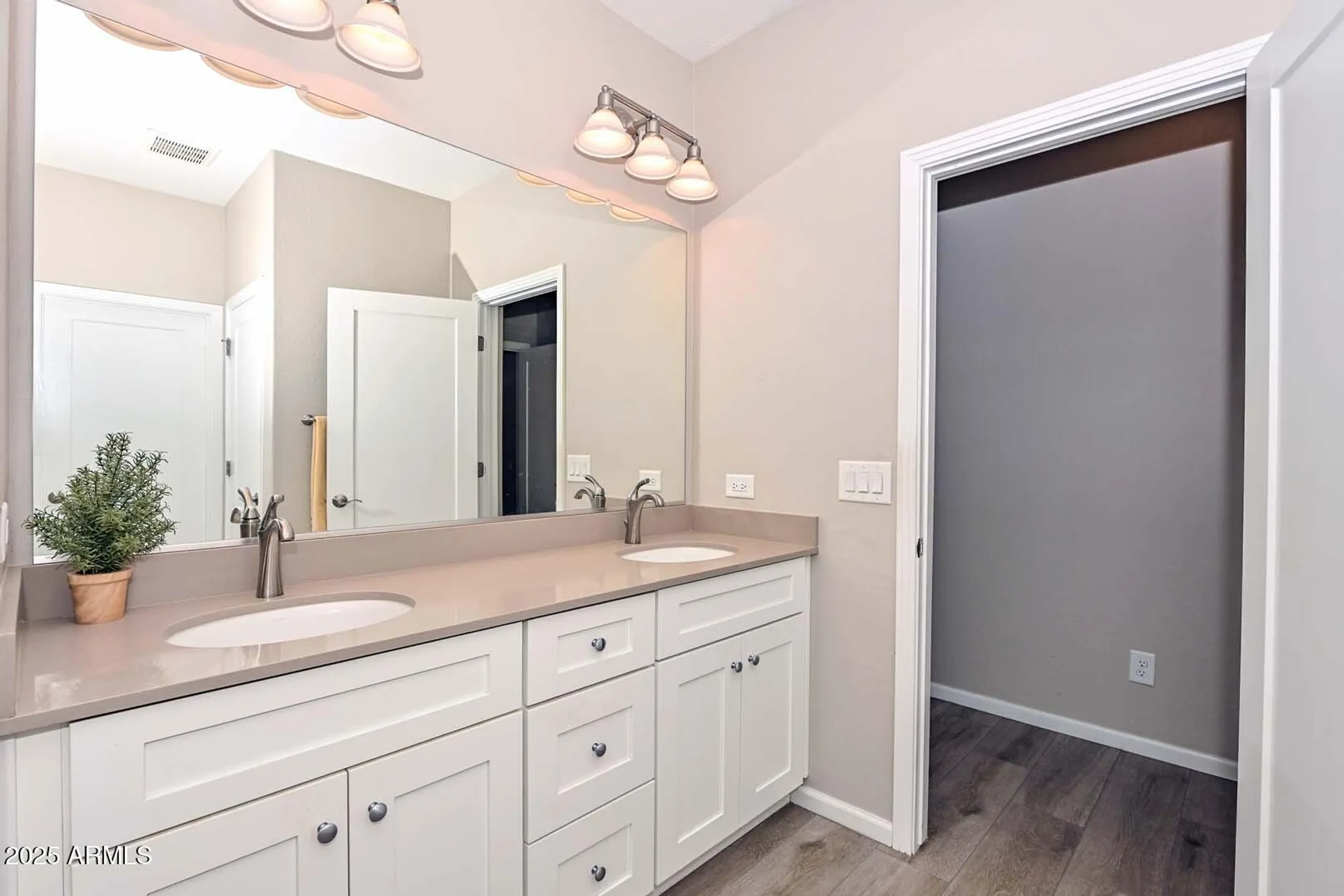 Property Slideshow image 19 of 44 | 16953 w alvarado dr, Goodyear, AZ, 85395