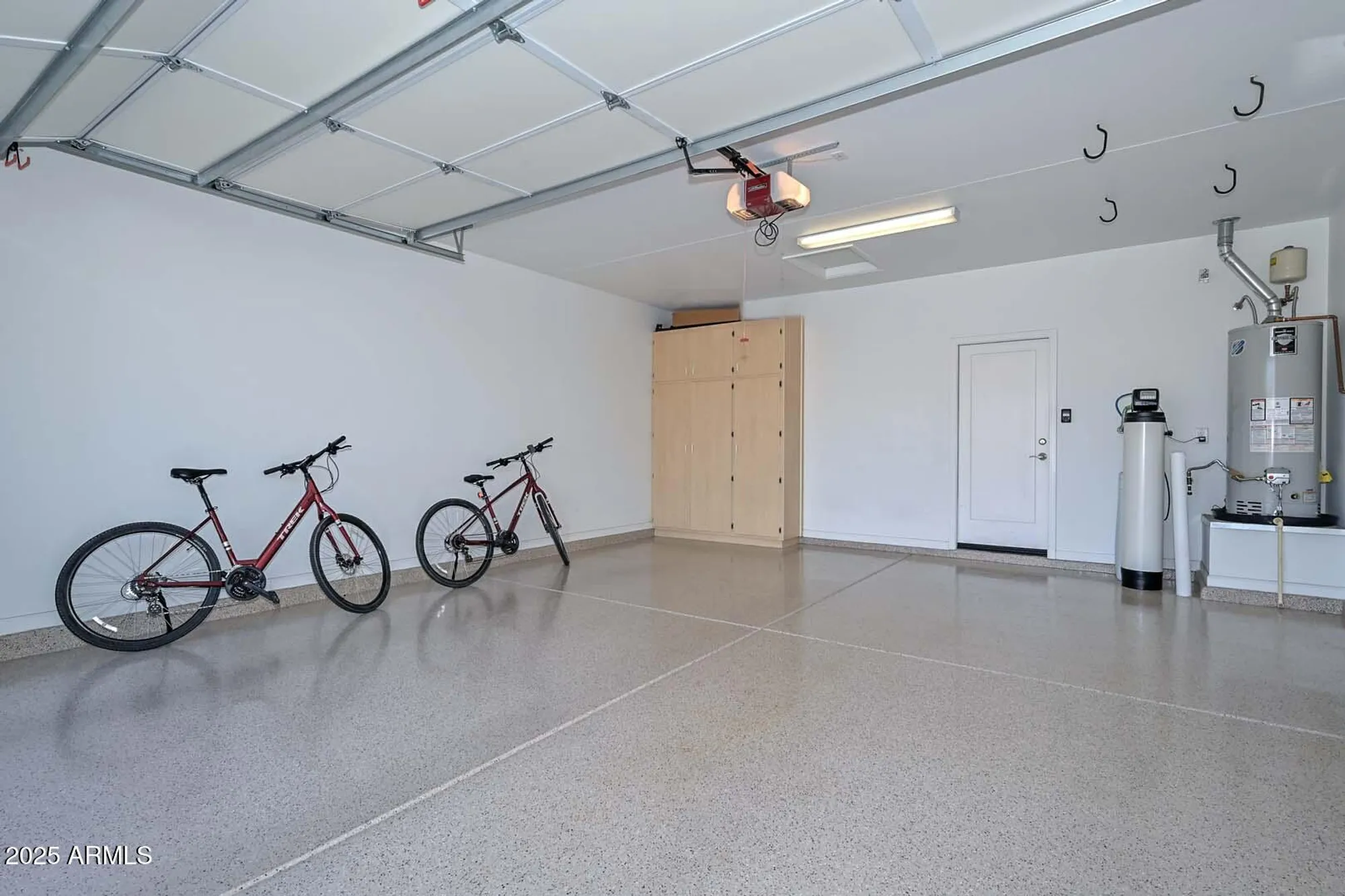 Property Slideshow image 32 of 44 | 16953 w alvarado dr, Goodyear, AZ, 85395