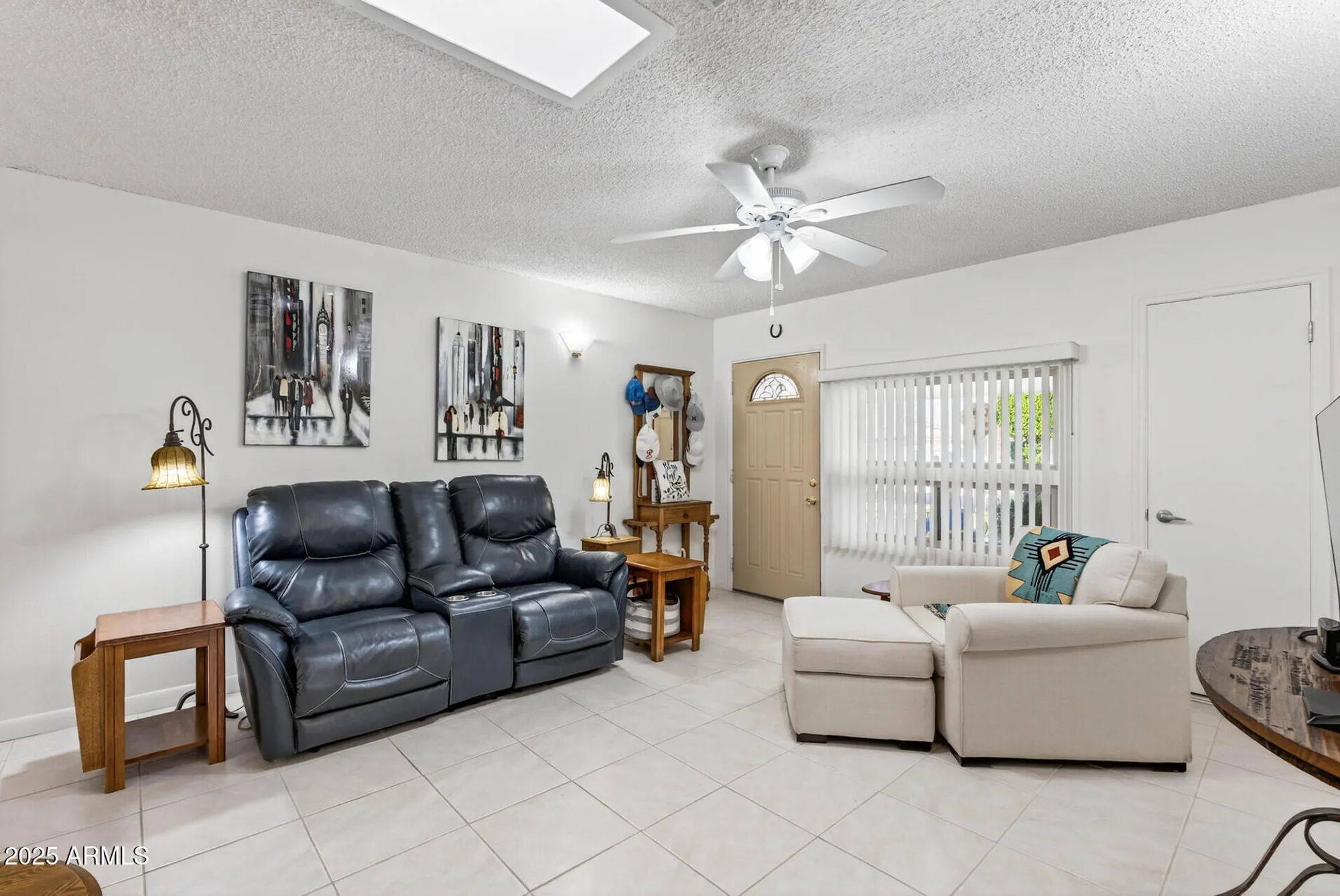 Property Slideshow image 10 of 60 | 10448 w tropicana cir, Sun City, AZ, 85351