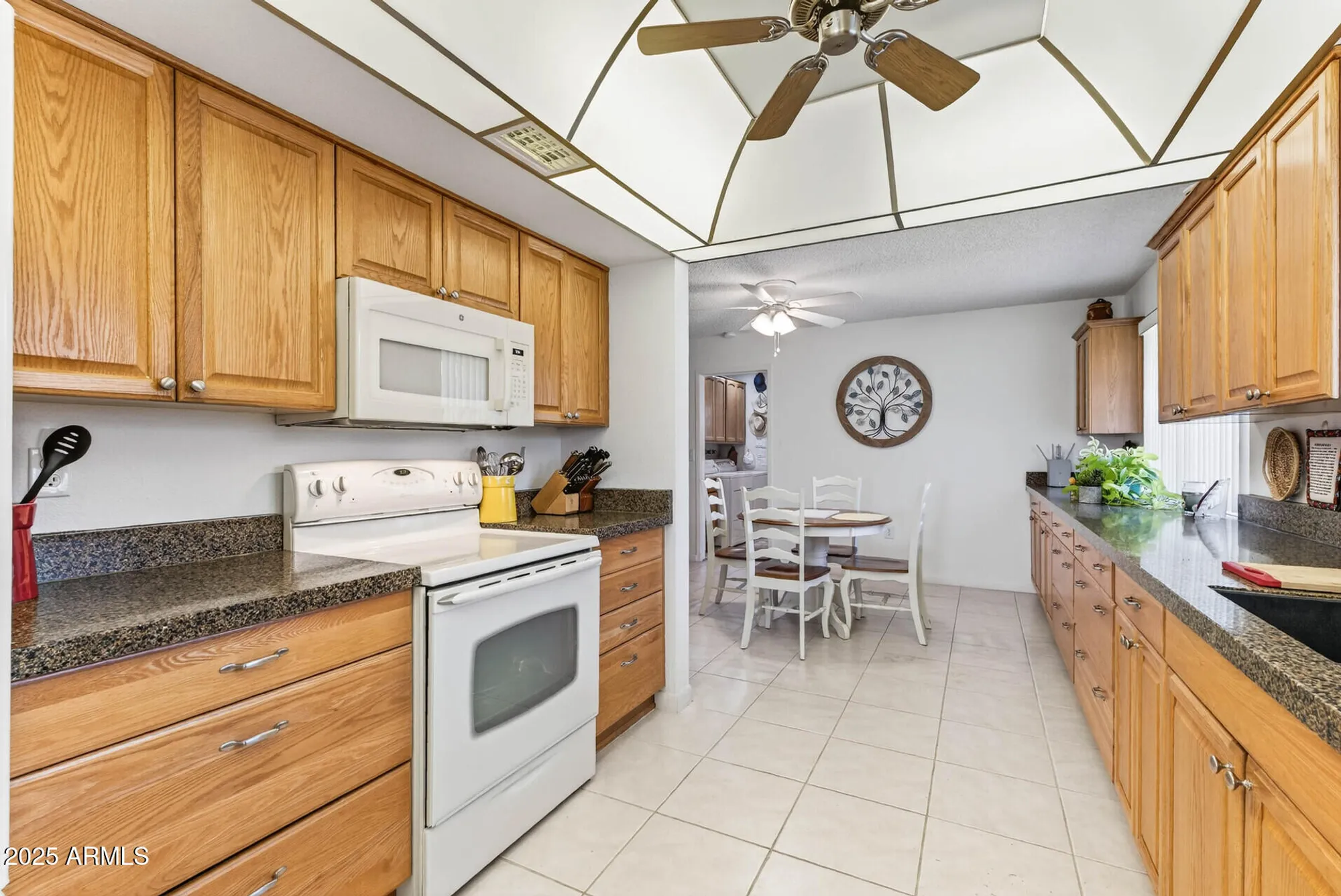 Property Slideshow image 26 of 60 | 10448 w tropicana cir, Sun City, AZ, 85351