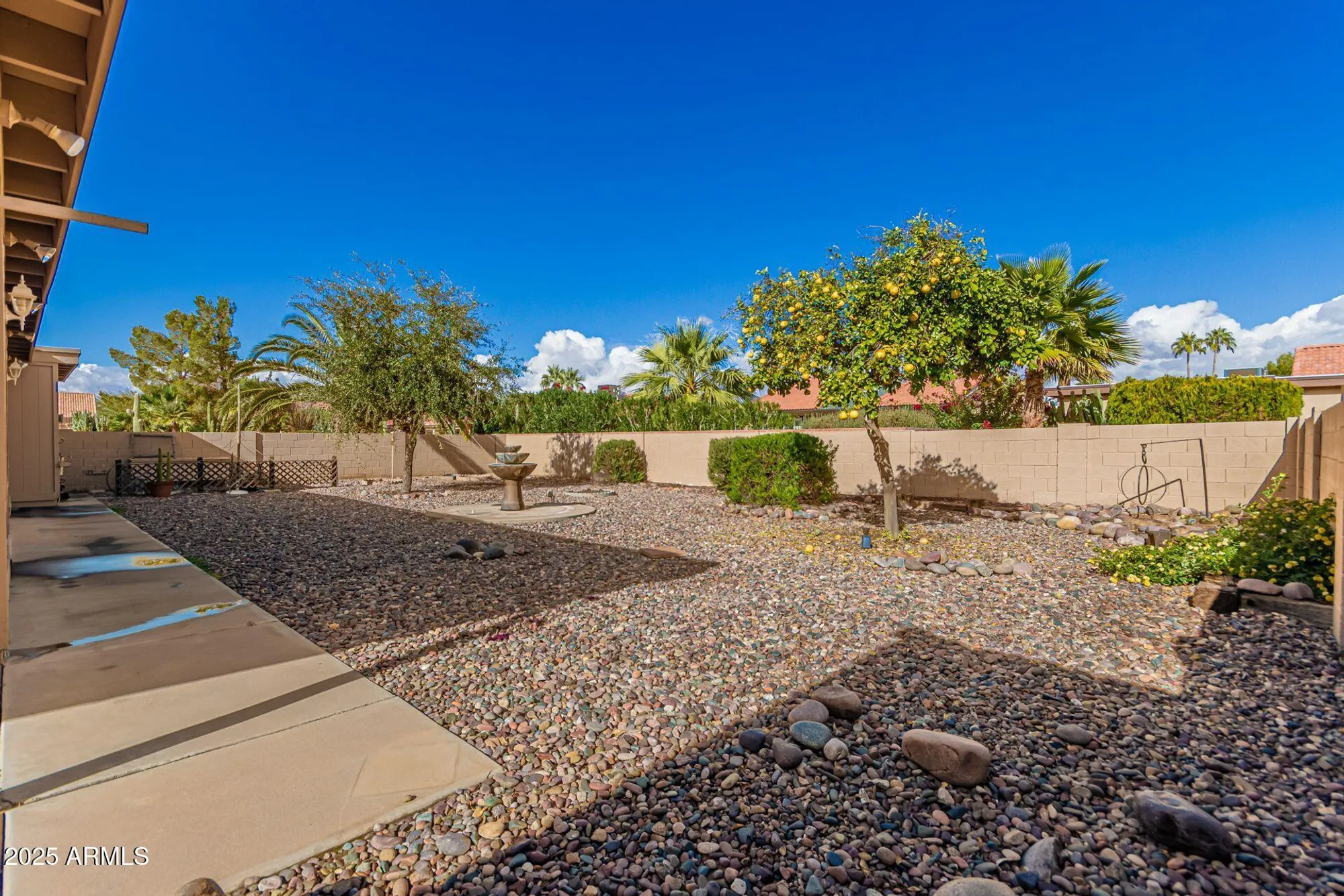 Property Slideshow image 26 of 27 | 10418 e watford way, Sun Lakes, AZ, 85248