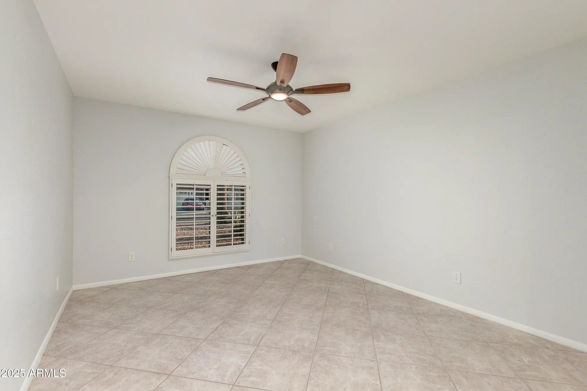 Property Slideshow image 11 of 27 | 10418 e watford way, Sun Lakes, AZ, 85248