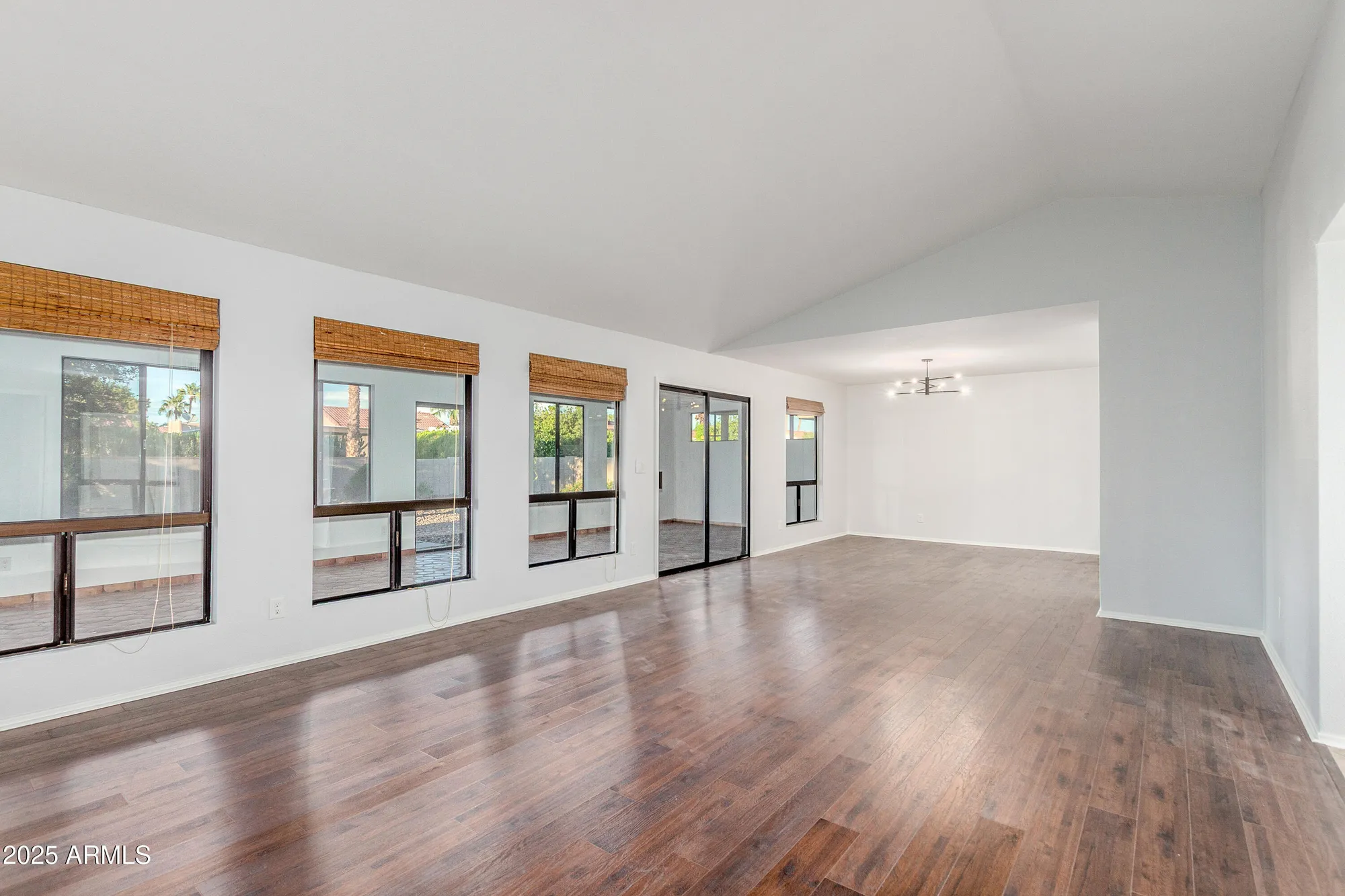 Property Slideshow image 15 of 27 | 10418 e watford way, Sun Lakes, AZ, 85248