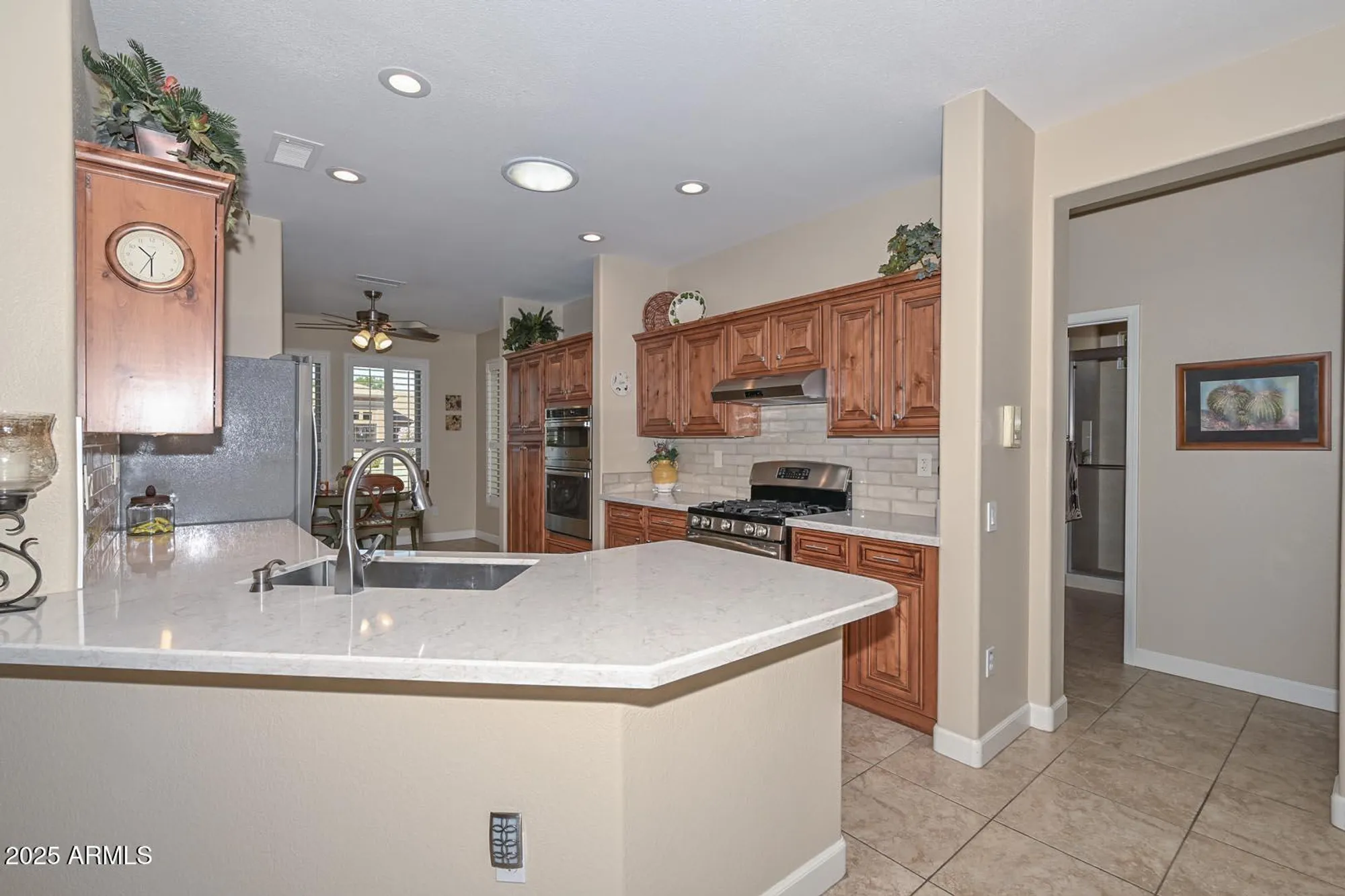 Property Slideshow image 12 of 47 | 17417 n stone haven dr, Surprise, AZ, 85374