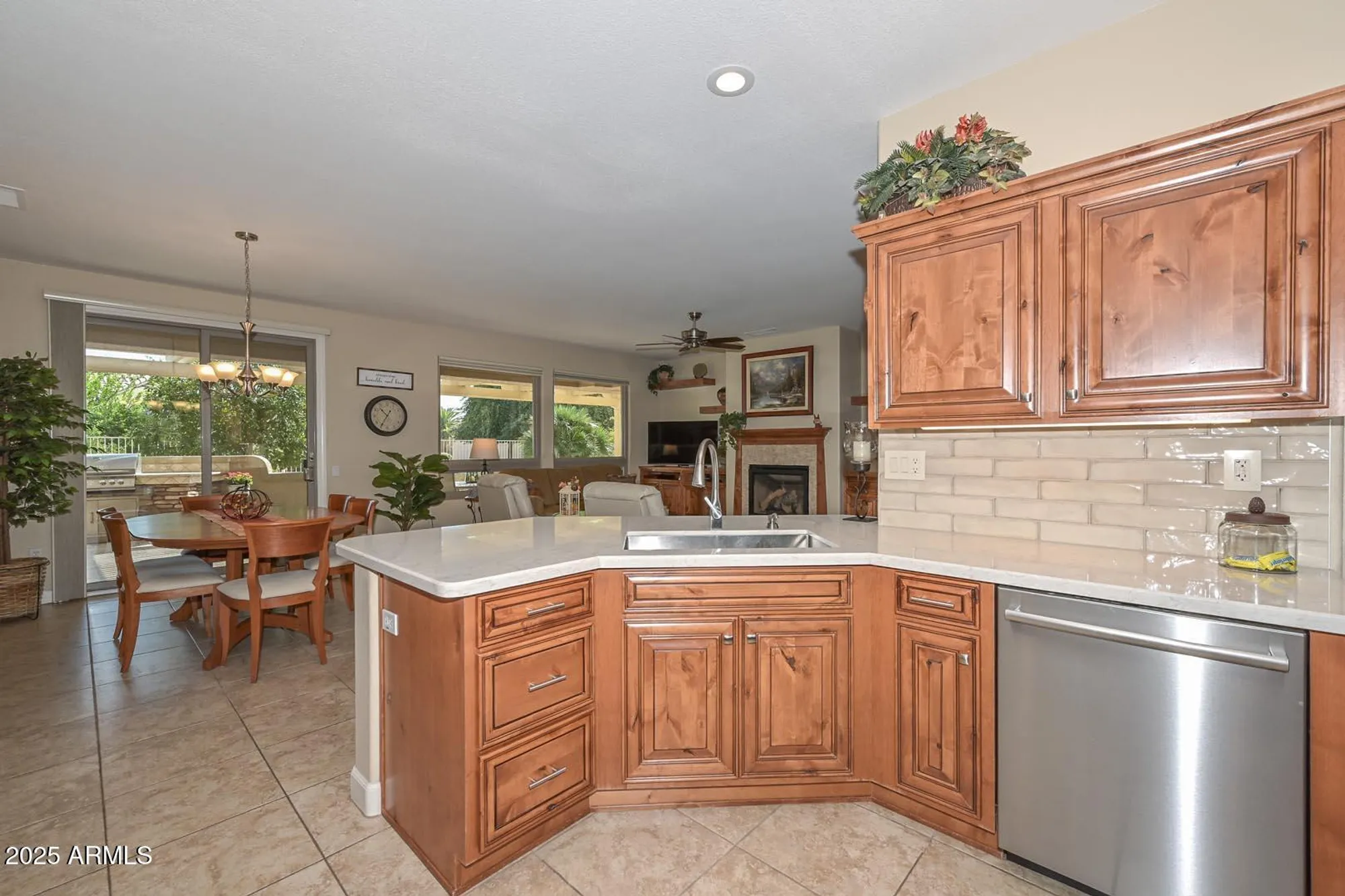 Property Slideshow image 14 of 47 | 17417 n stone haven dr, Surprise, AZ, 85374