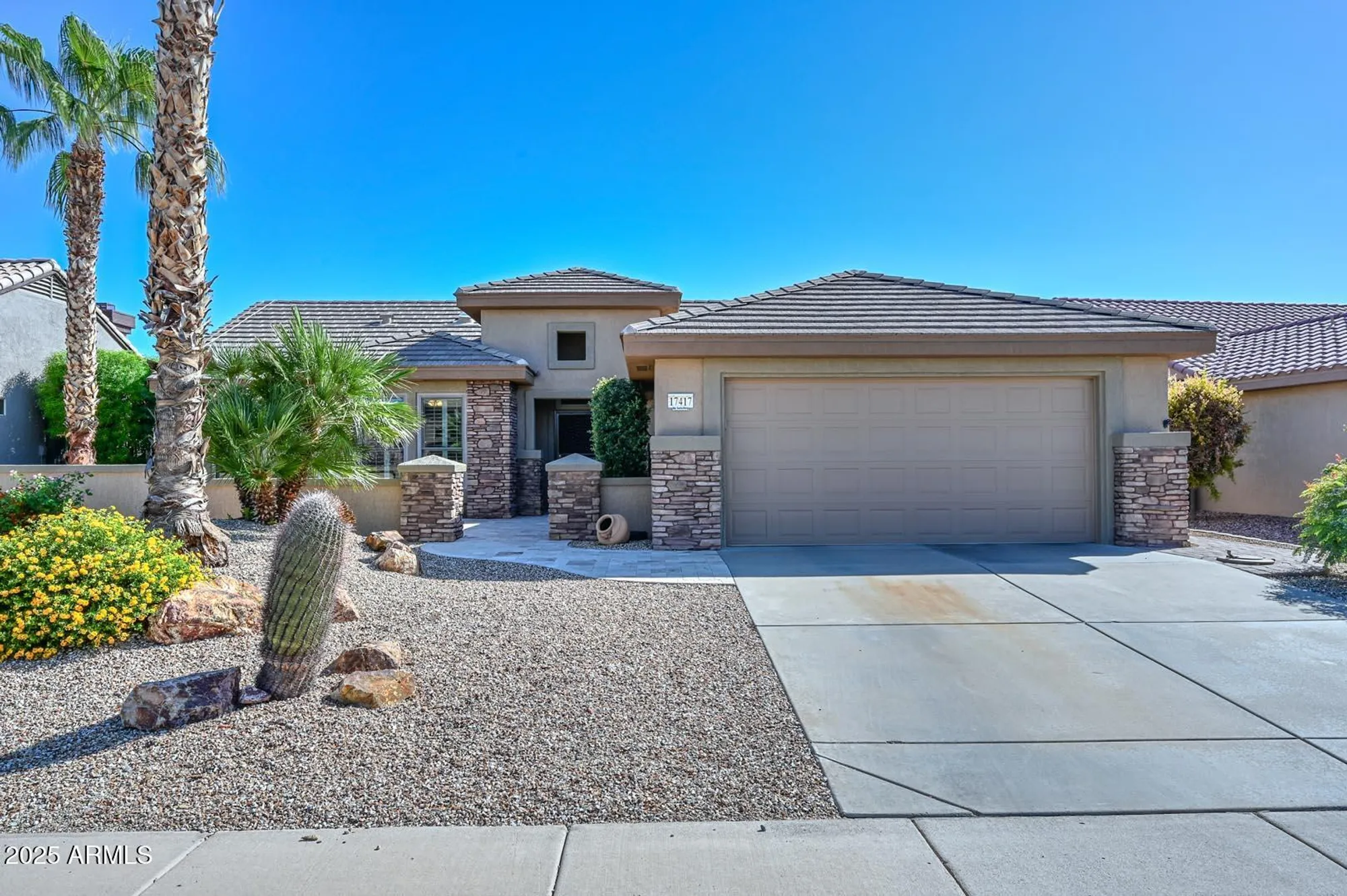 Property Slideshow image 7 of 47 | 17417 n stone haven dr, Surprise, AZ, 85374