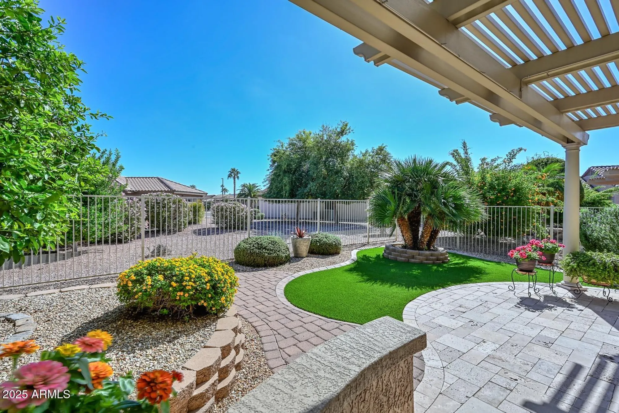 Property Slideshow image 6 of 47 | 17417 n stone haven dr, Surprise, AZ, 85374