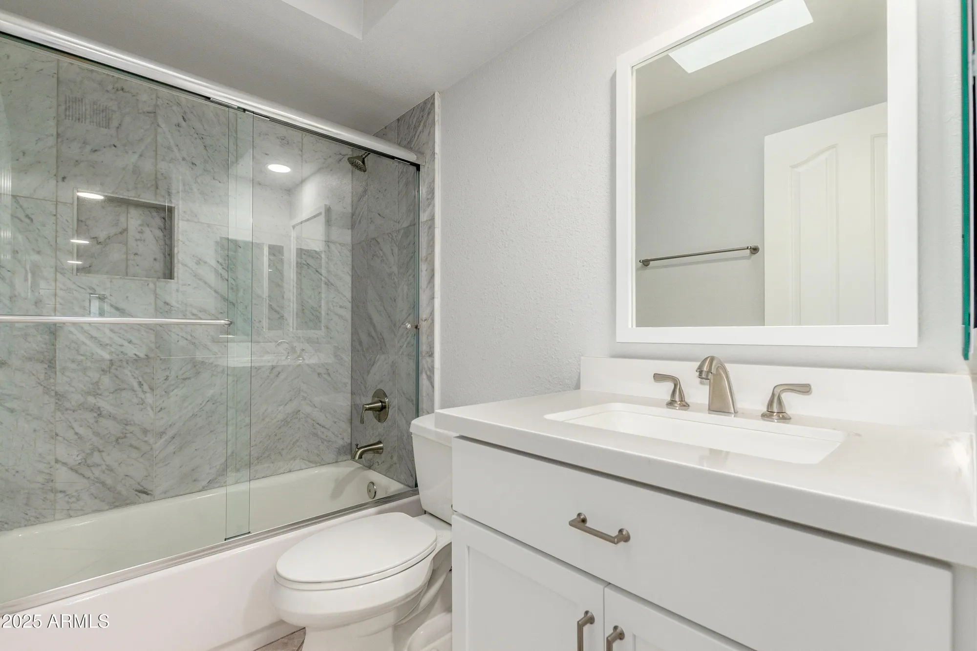 Property Slideshow image 17 of 27 | 10418 e watford way, Sun Lakes, AZ, 85248