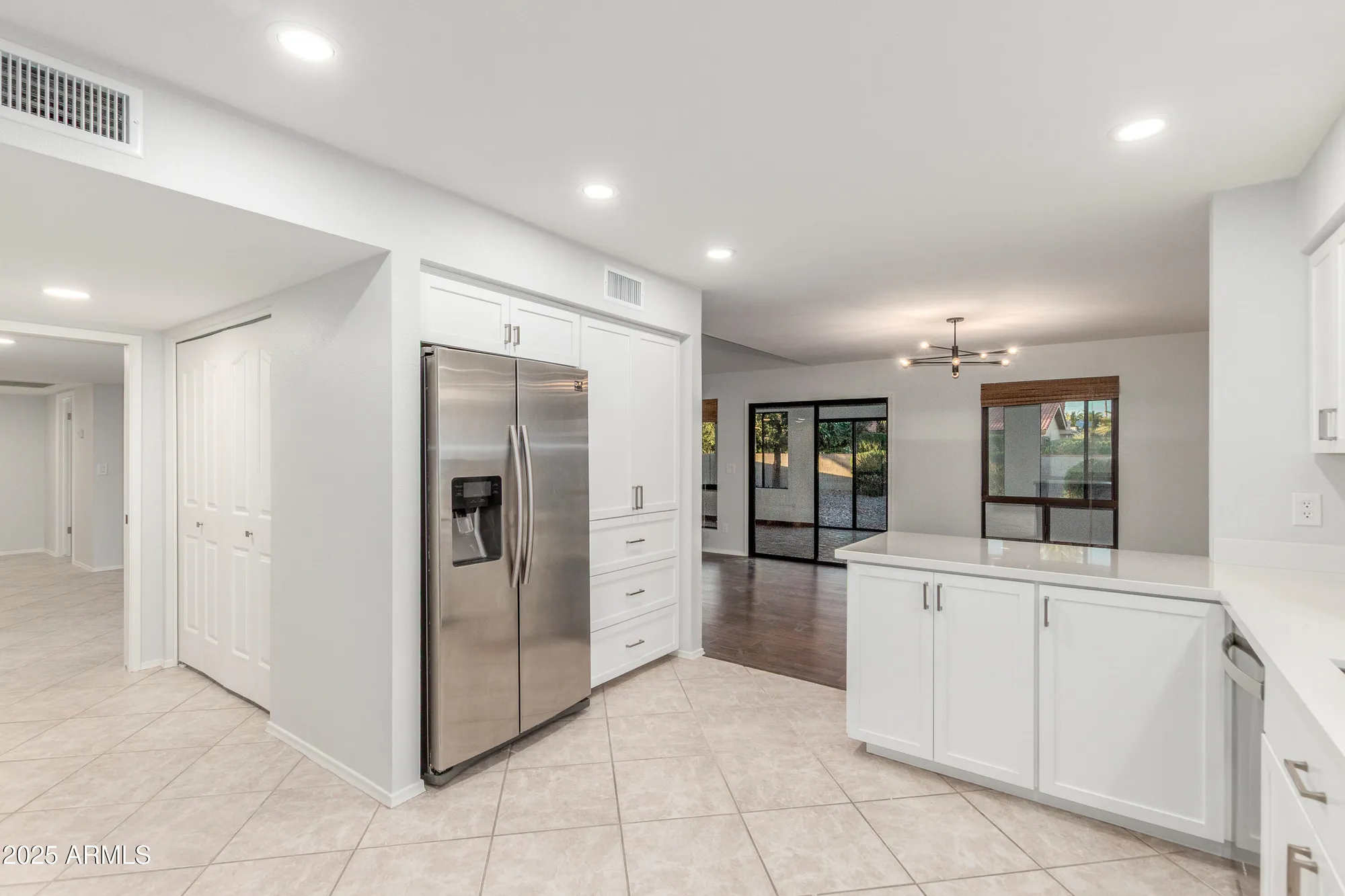 Property Slideshow image 5 of 27 | 10418 e watford way, Sun Lakes, AZ, 85248