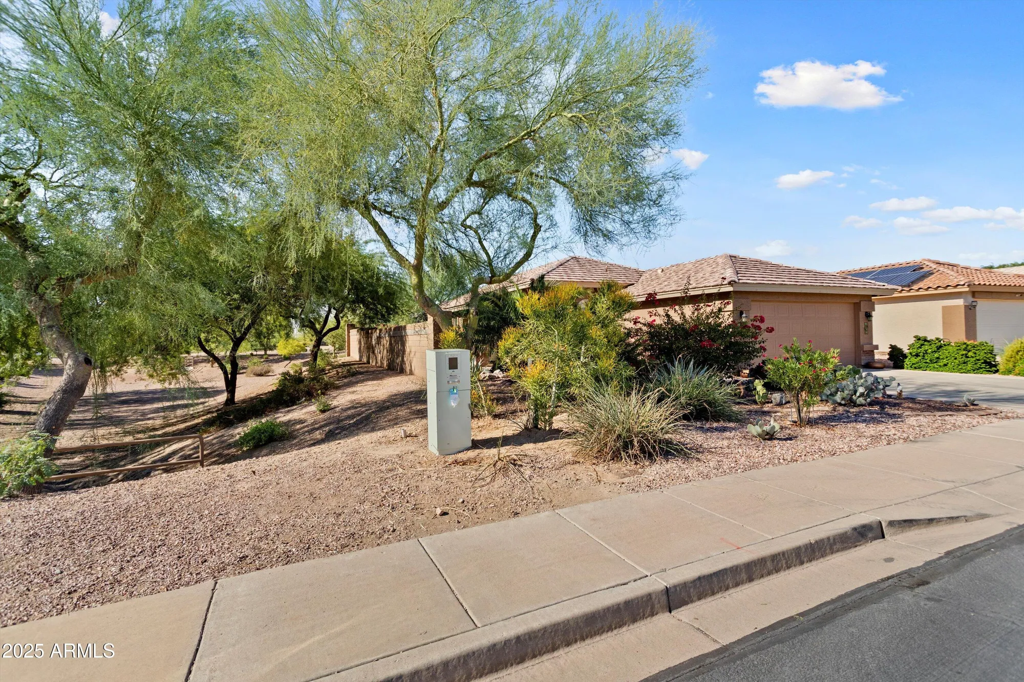 Property Slideshow image 3 of 32 | 23277 w arrow dr, Buckeye, AZ, 85326