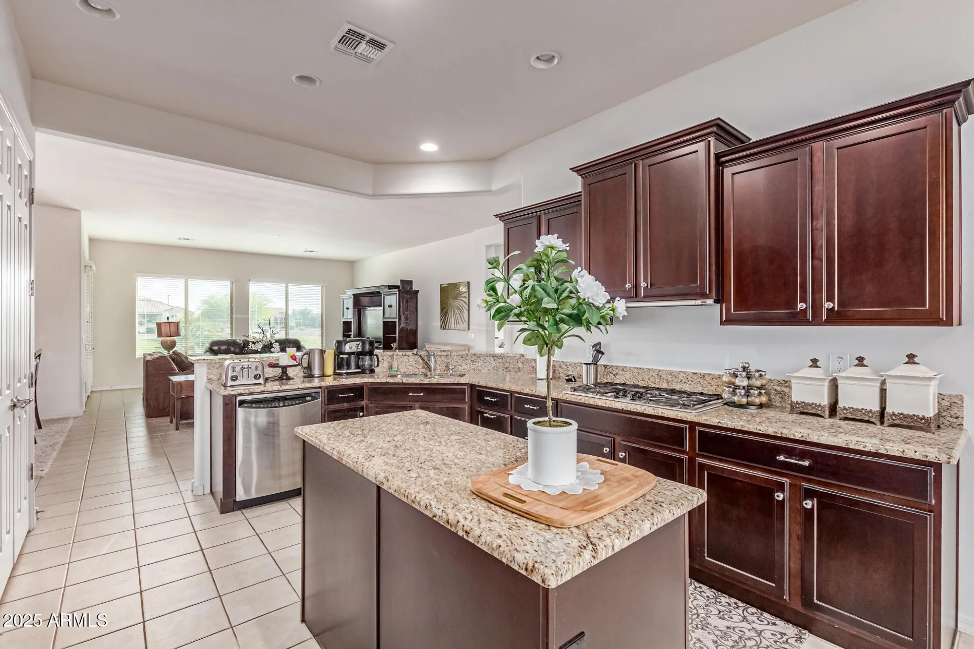 Property Slideshow image 20 of 60 | 27105 w marco polo rd, Buckeye, AZ, 85396