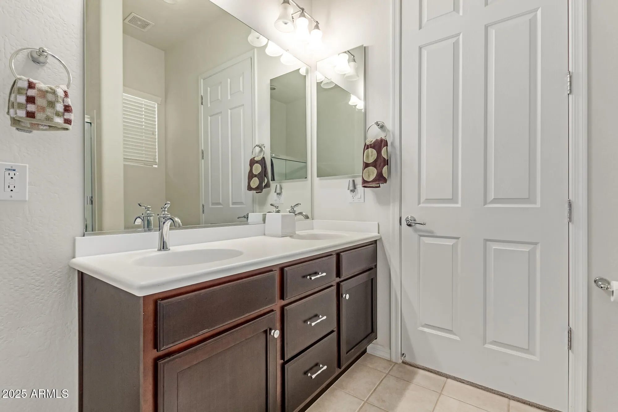 Property Slideshow image 34 of 60 | 27105 w marco polo rd, Buckeye, AZ, 85396