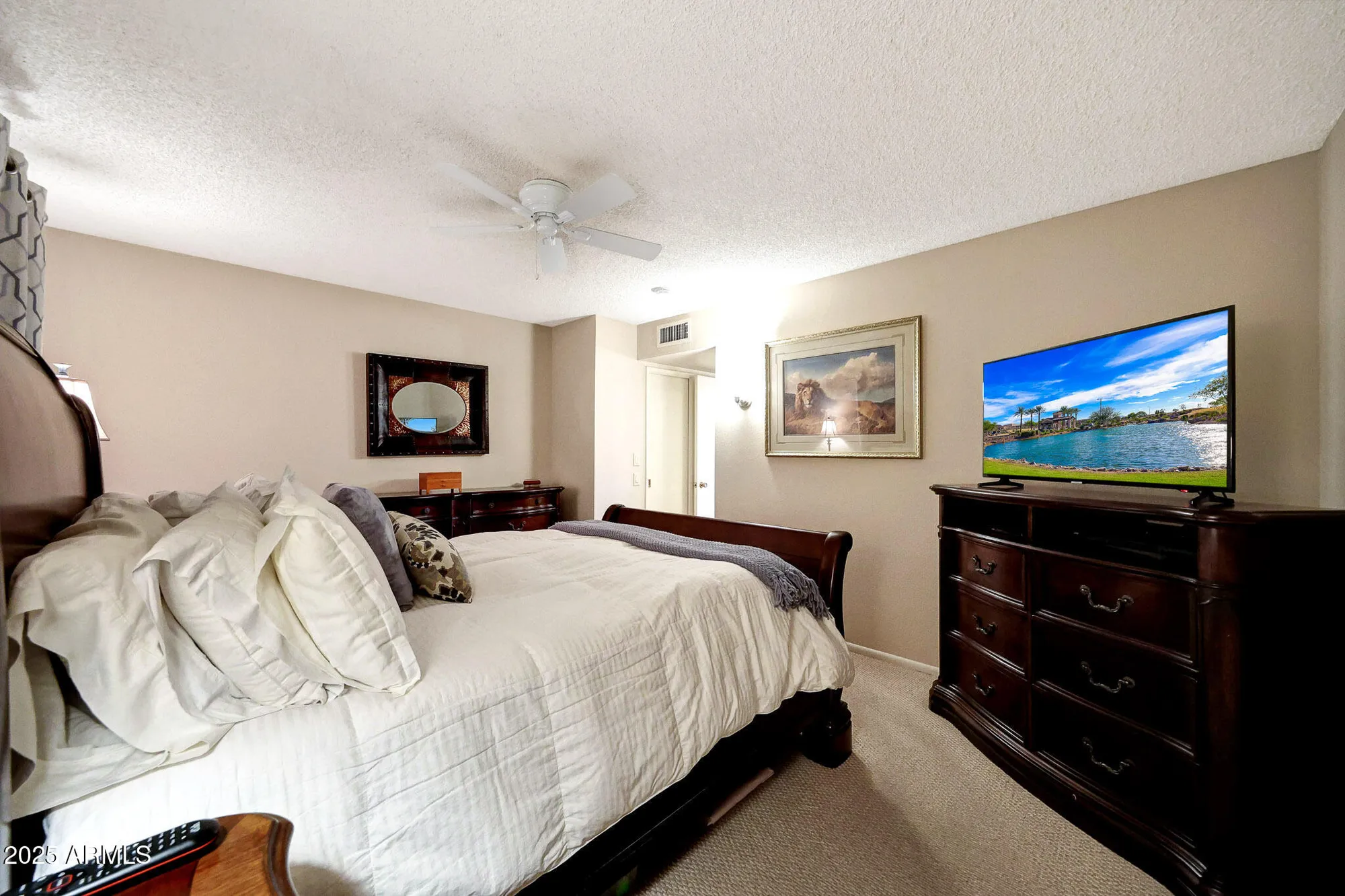 Property Slideshow image 27 of 39 | 12415 n vista grande ct, Sun City, AZ, 85351