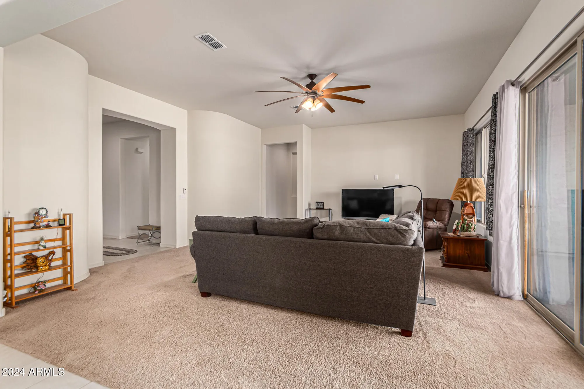 Property Slideshow image 14 of 76 | 7266 w meadowlark way, Florence, AZ, 85132