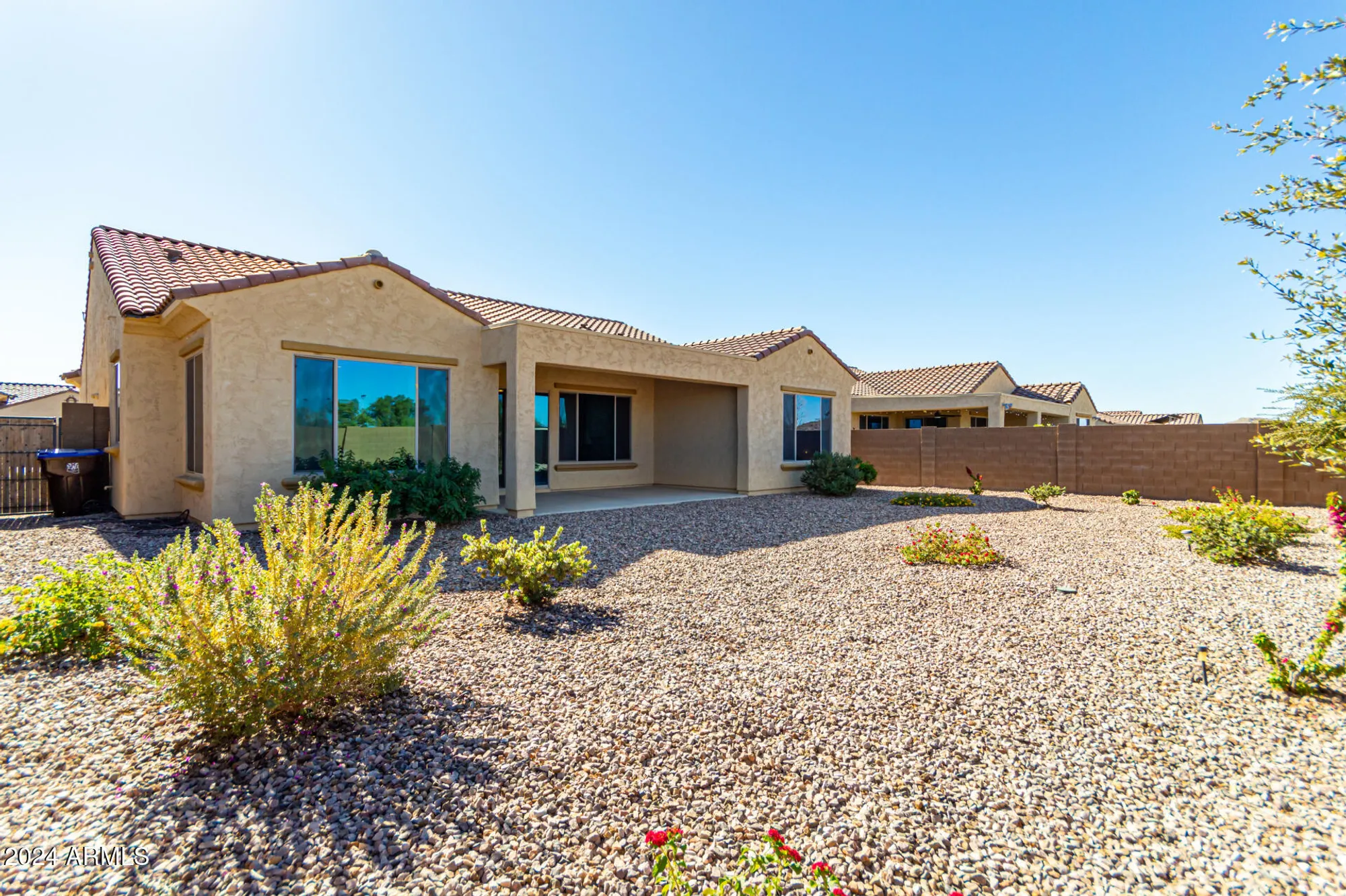 Property Slideshow image 43 of 76 | 7266 w meadowlark way, Florence, AZ, 85132