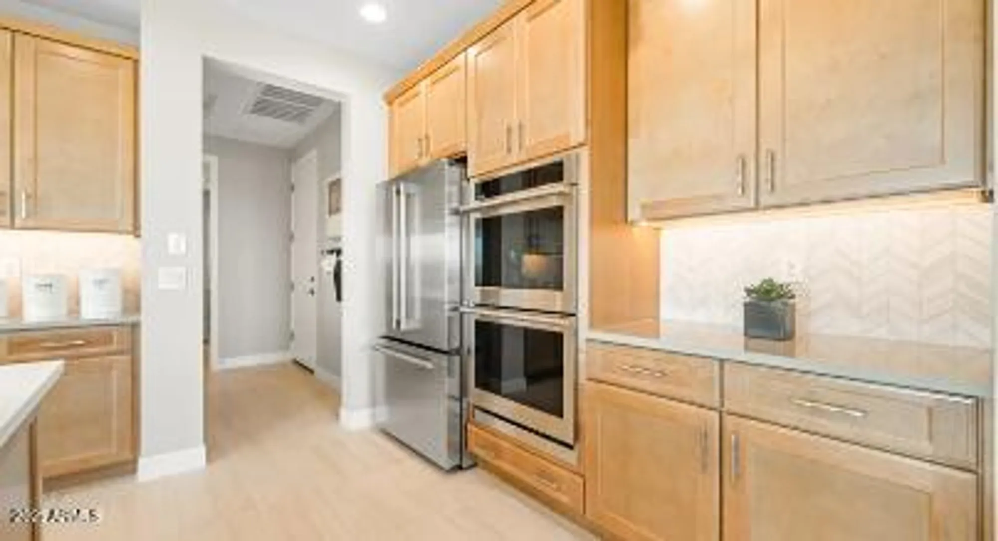 Property Slideshow image 7 of 40 | 39640 n trajen pl, Queen Creek, AZ, 85140