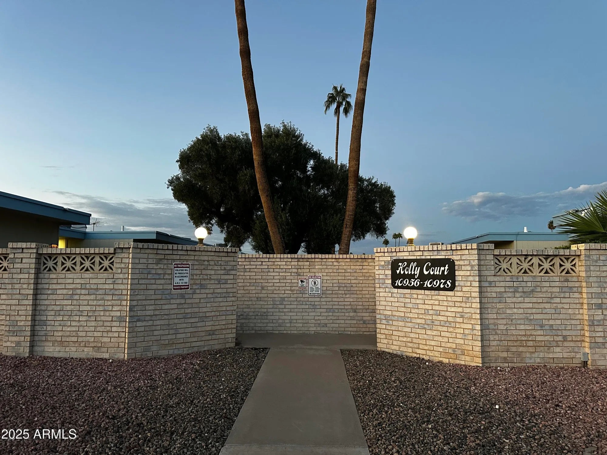 Property Slideshow image 2 of 13 | 10958 w coggins dr, Sun City, AZ, 85351