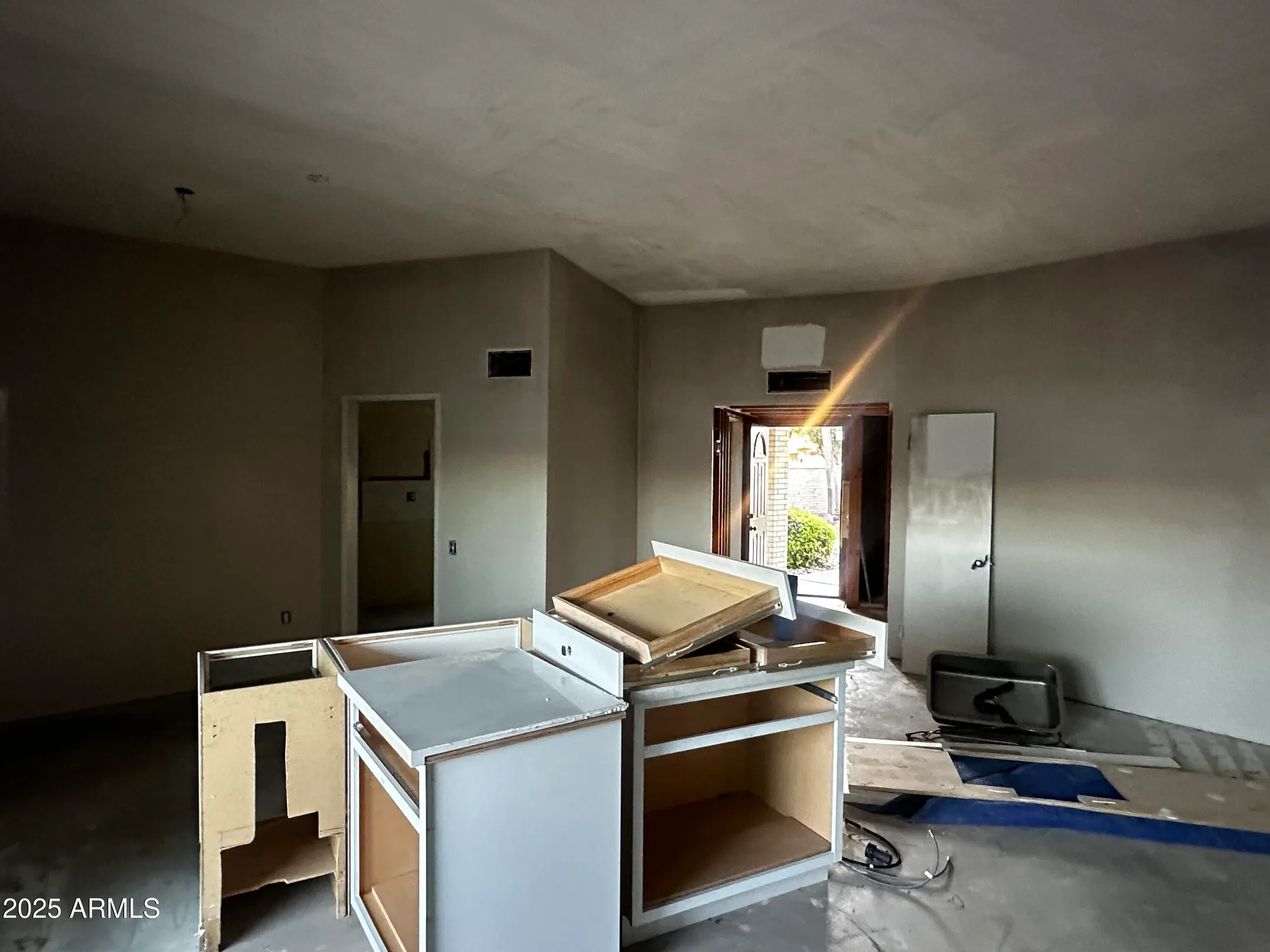Property Slideshow image 5 of 13 | 10958 w coggins dr, Sun City, AZ, 85351