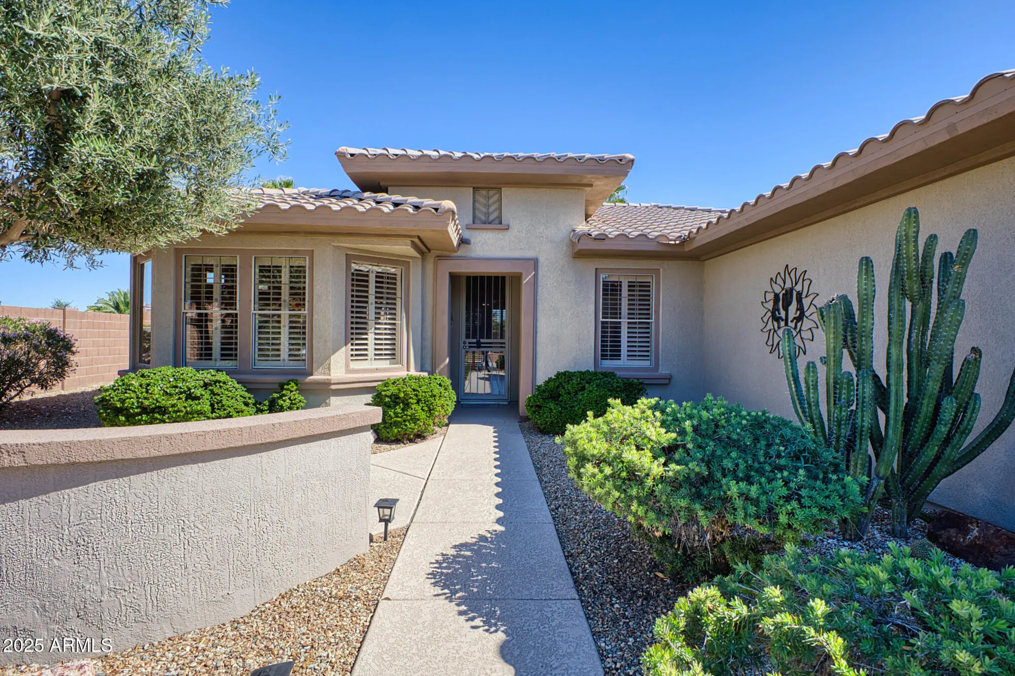 Property Slideshow image 2 of 33 | 18815 n diamond dr, Surprise, AZ, 85374