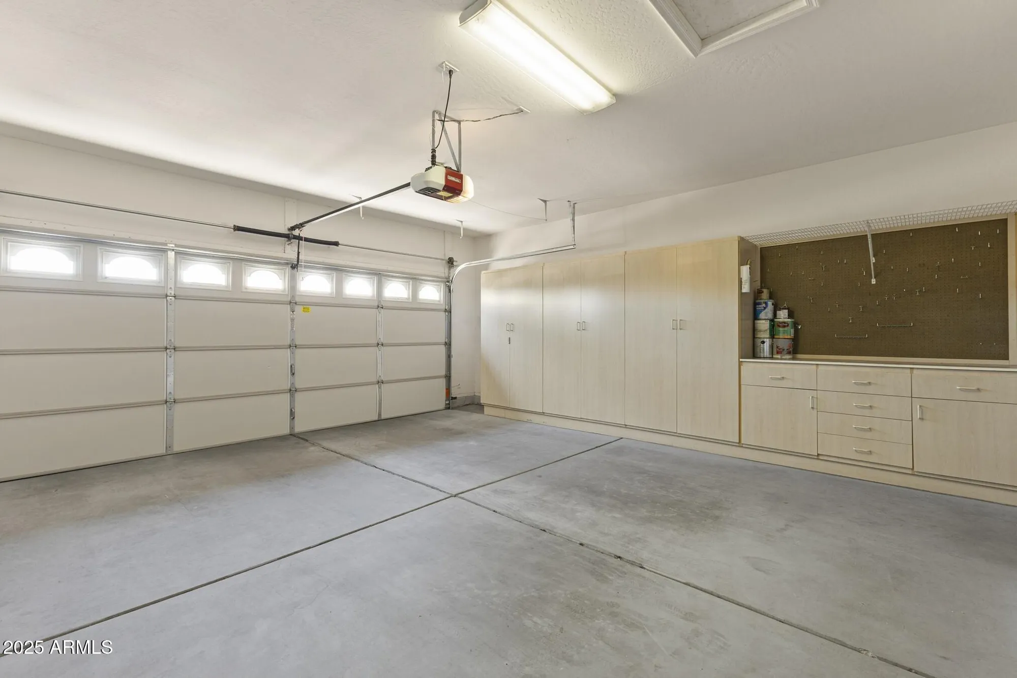 Property Slideshow image 22 of 33 | 18815 n diamond dr, Surprise, AZ, 85374
