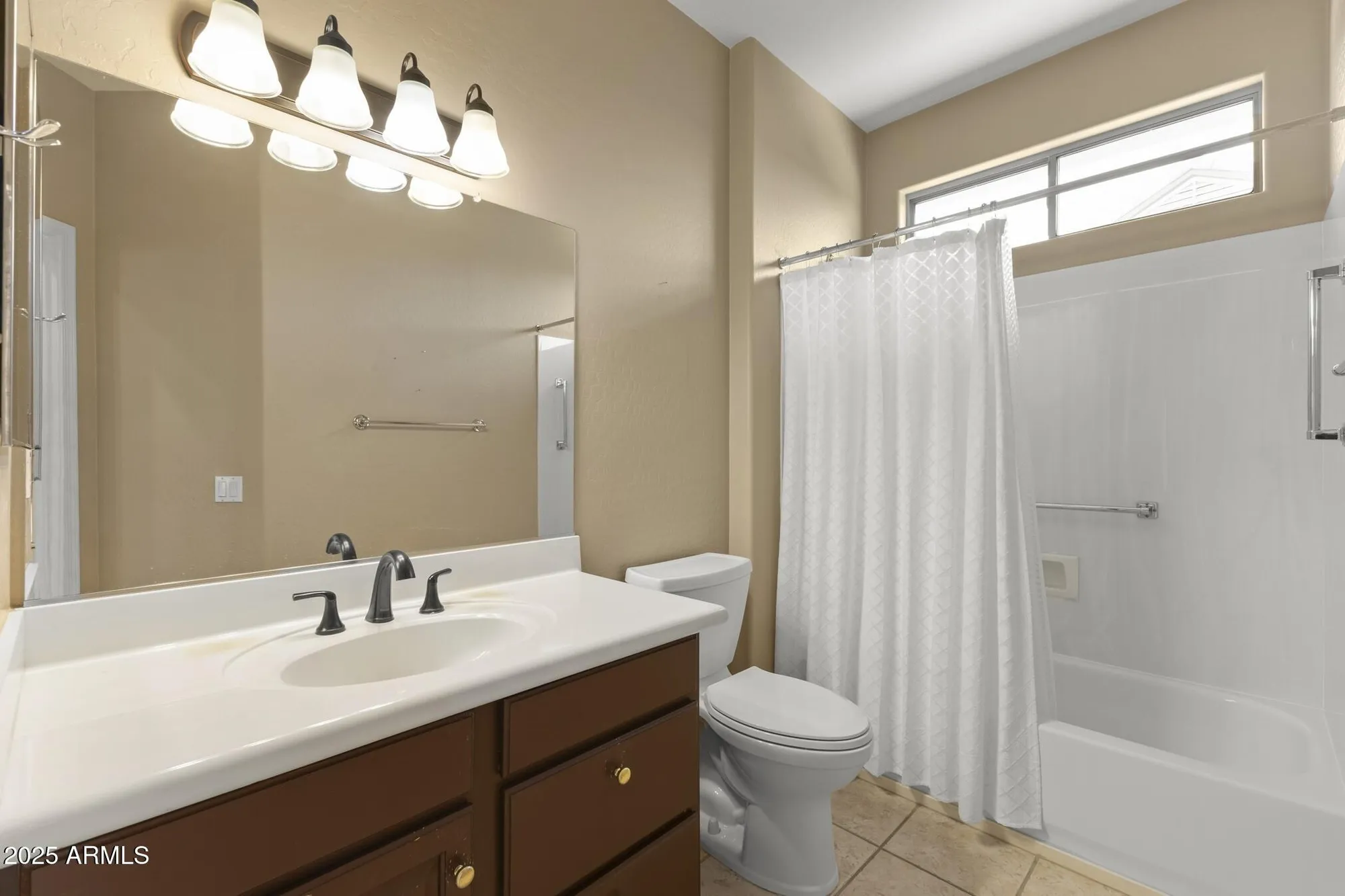 Property Slideshow image 15 of 33 | 18815 n diamond dr, Surprise, AZ, 85374