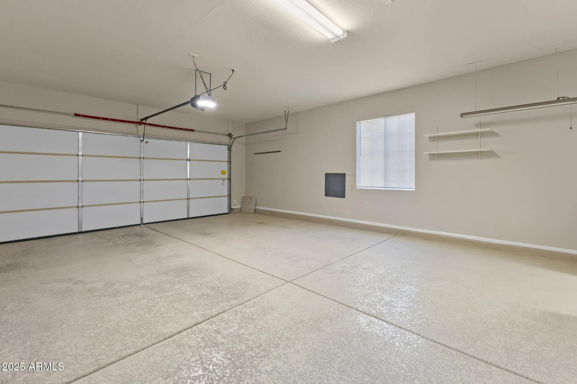 Property Slideshow image 25 of 26 | 20781 n kingpoint dr, Surprise, AZ, 85387