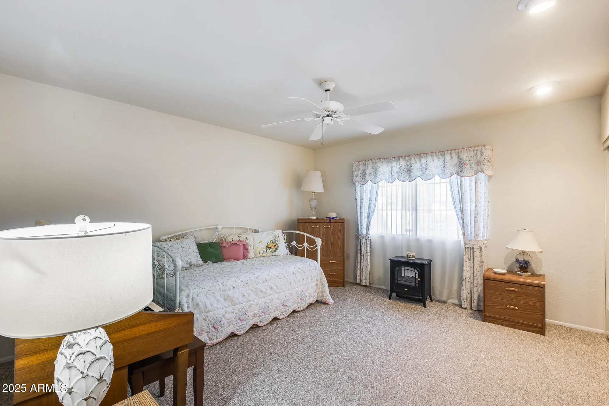 Property Slideshow image 22 of 32 | 9501 w oak ridge dr, Sun City, AZ, 85351