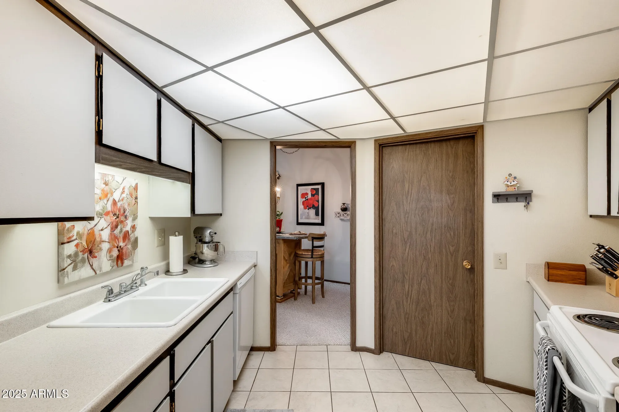 Property Slideshow image 12 of 32 | 17428 n boswell blvd, Sun City, AZ, 85373