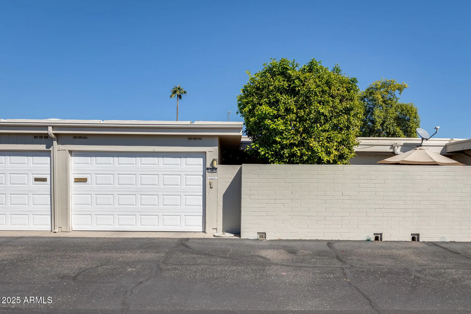 Property Slideshow image 29 of 32 | 17428 n boswell blvd, Sun City, AZ, 85373