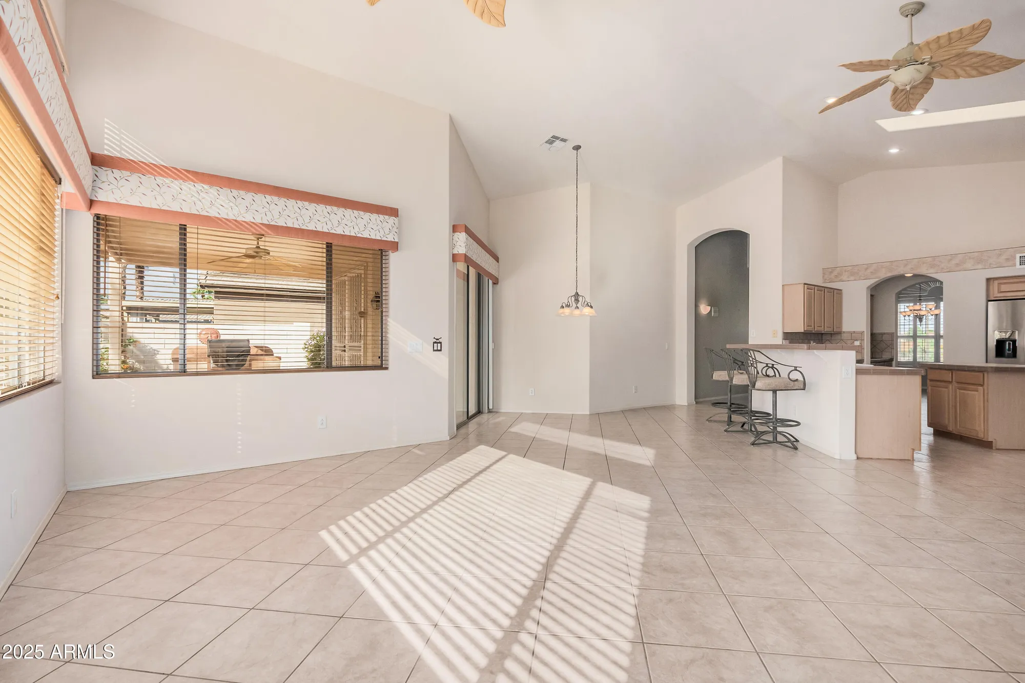 Property Slideshow image 19 of 88 | 17806 n becke ln, Surprise, AZ, 85374