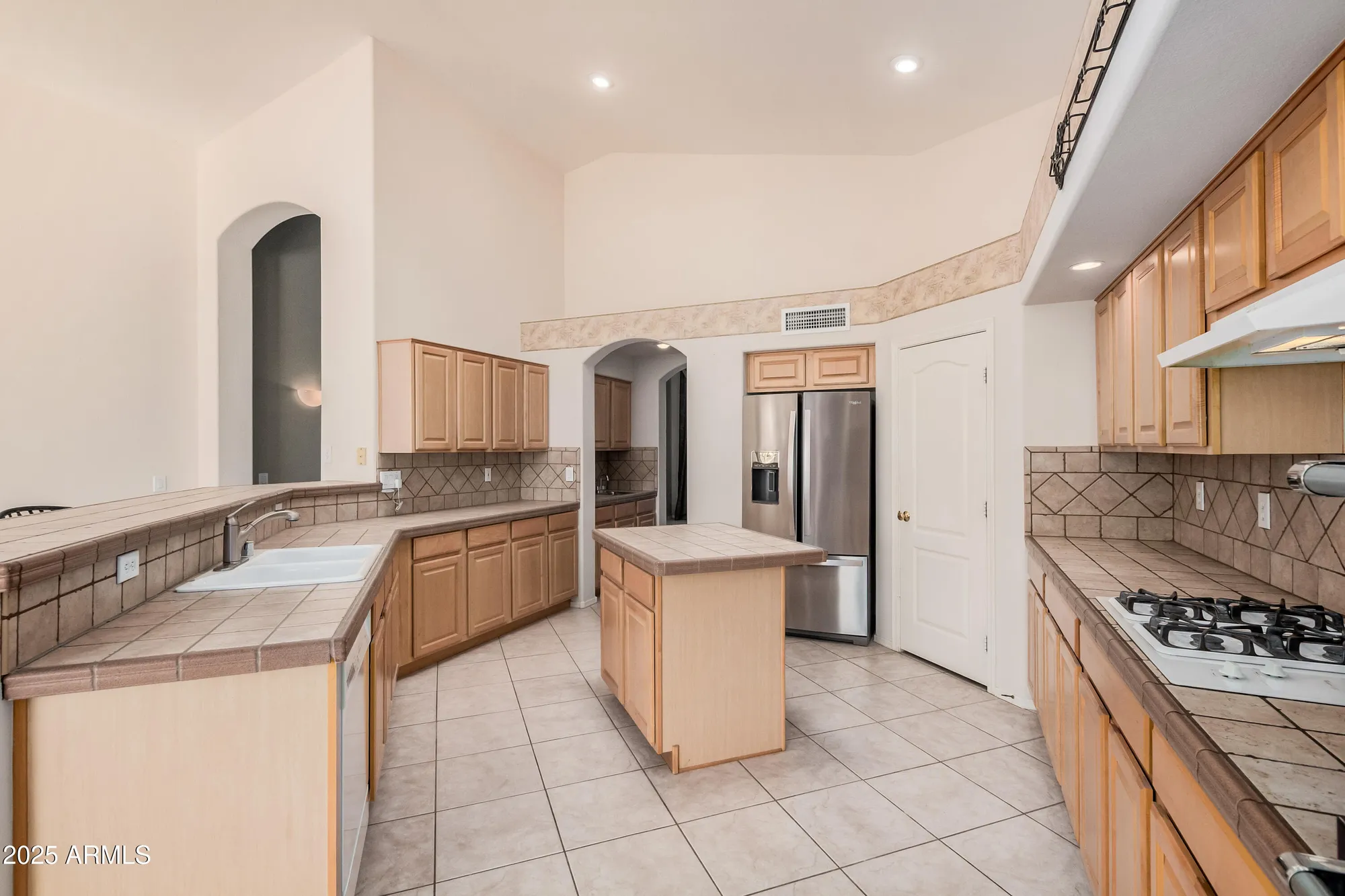 Property Slideshow image 22 of 88 | 17806 n becke ln, Surprise, AZ, 85374