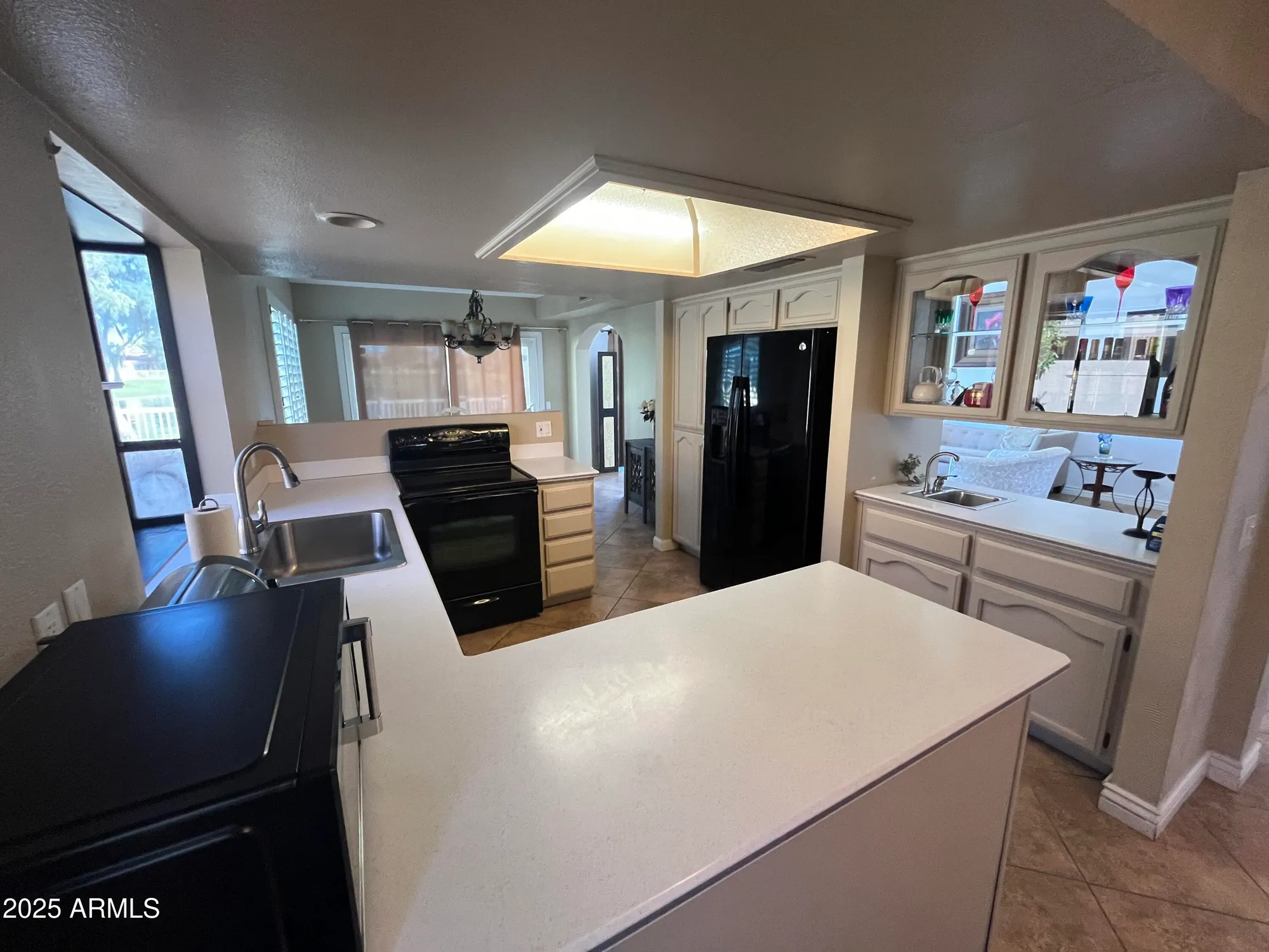 Property Slideshow image 5 of 43 | 26413 s lakemont dr, Sun Lakes, AZ, 85248