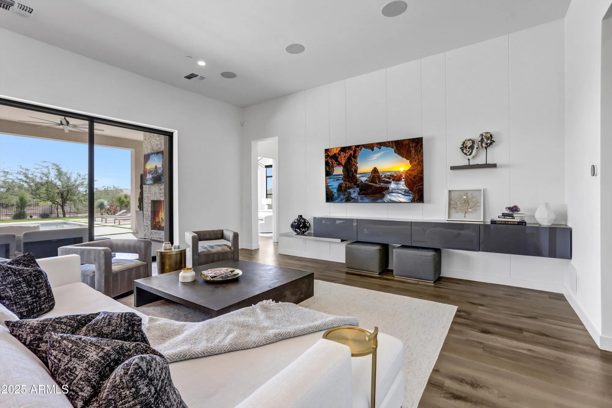 Property Slideshow image 9 of 46 | 17437 e lonesome canyon ct, Rio Verde, AZ, 85263