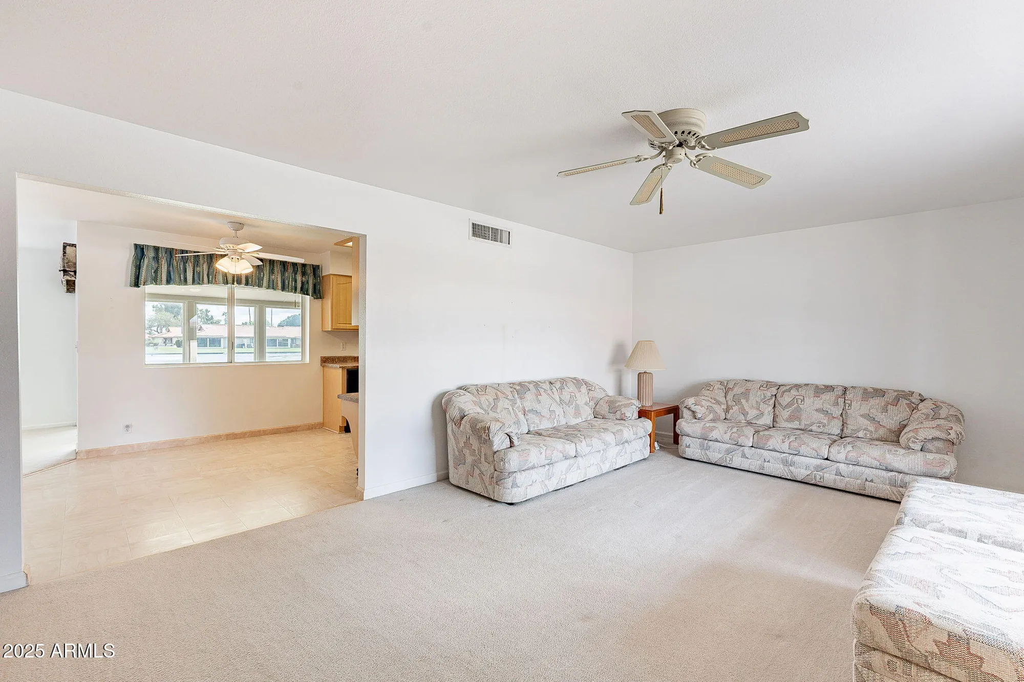 Property Slideshow image 14 of 57 | 8147 e lakeview ave, Mesa, AZ, 85209