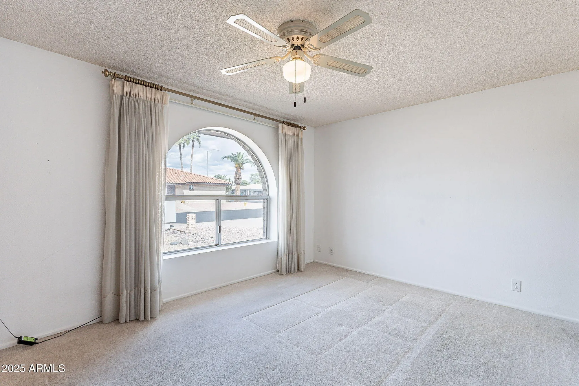 Property Slideshow image 36 of 57 | 8147 e lakeview ave, Mesa, AZ, 85209
