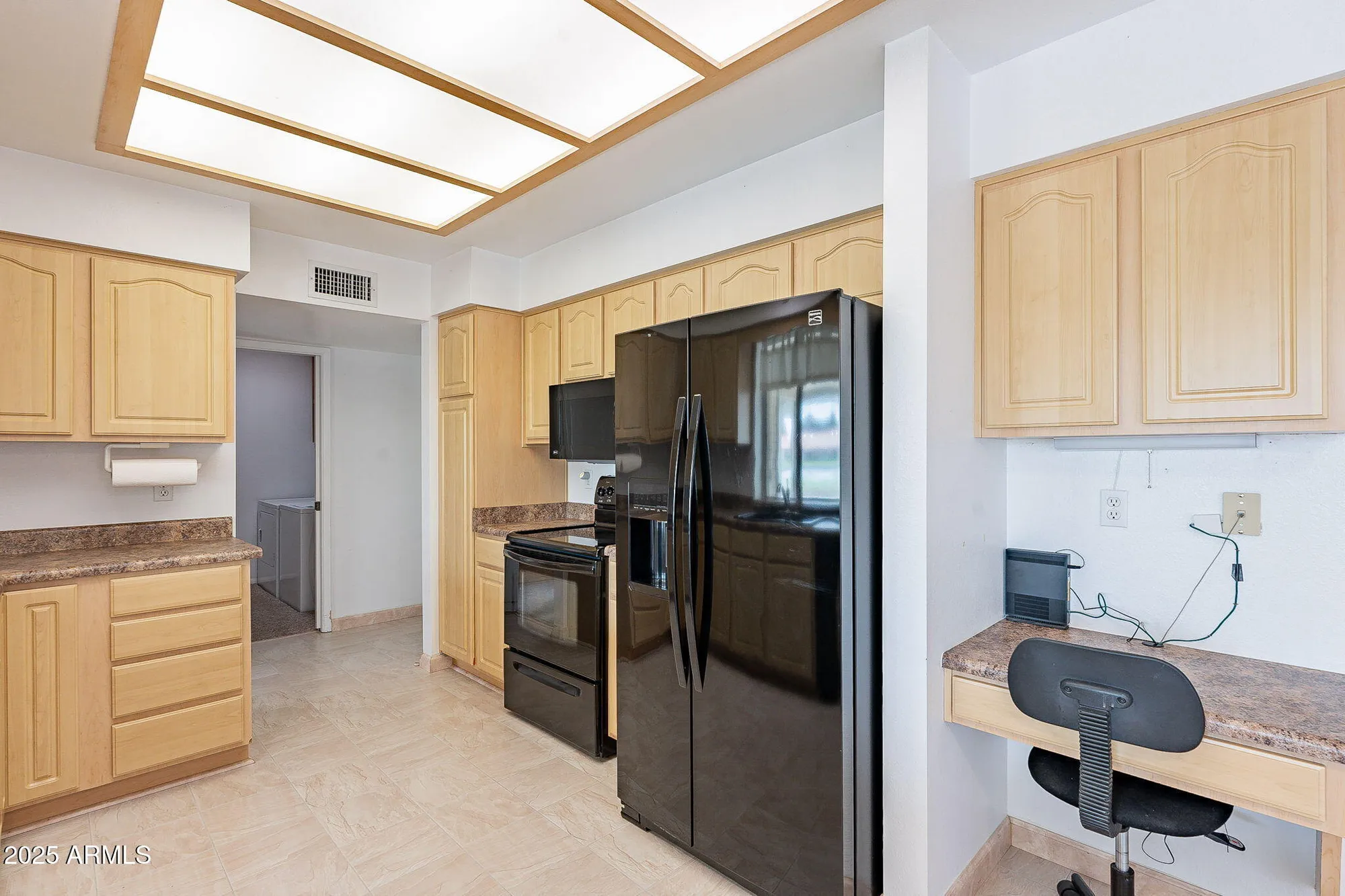 Property Slideshow image 24 of 57 | 8147 e lakeview ave, Mesa, AZ, 85209