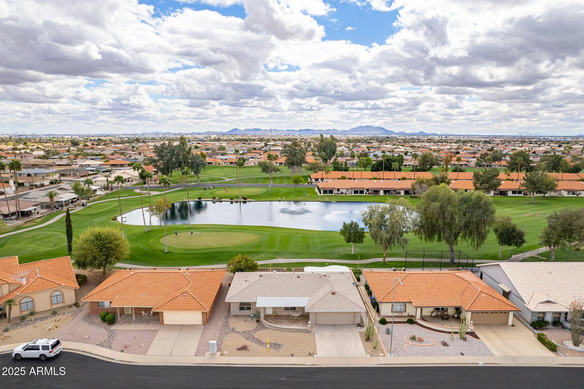 Property Slideshow image 5 of 57 | 8147 e lakeview ave, Mesa, AZ, 85209