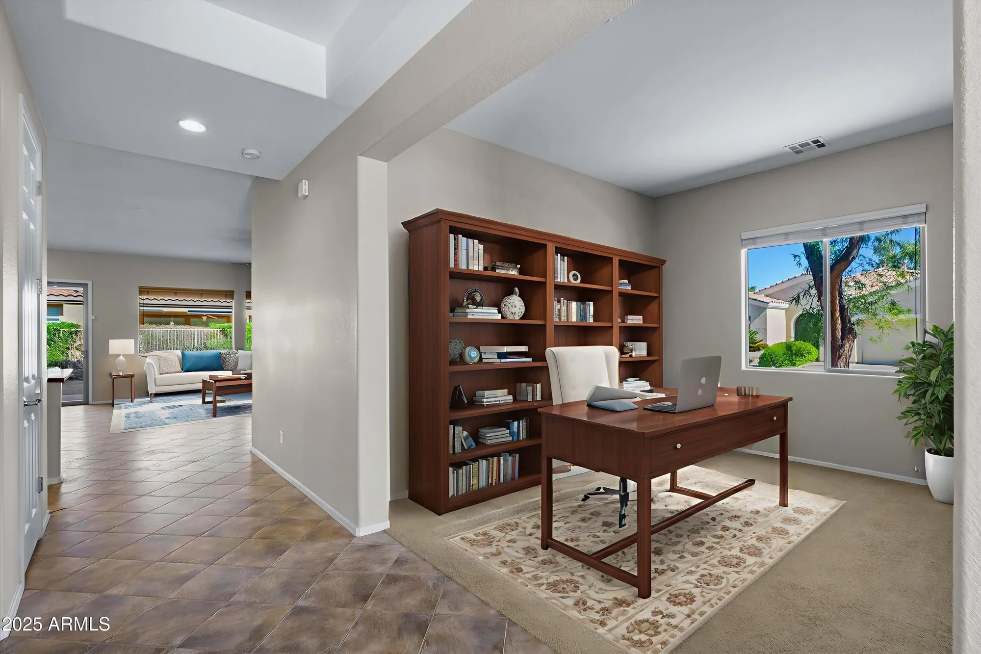 Property Slideshow image 7 of 40 | 4120 e donato dr, Gilbert, AZ, 85298