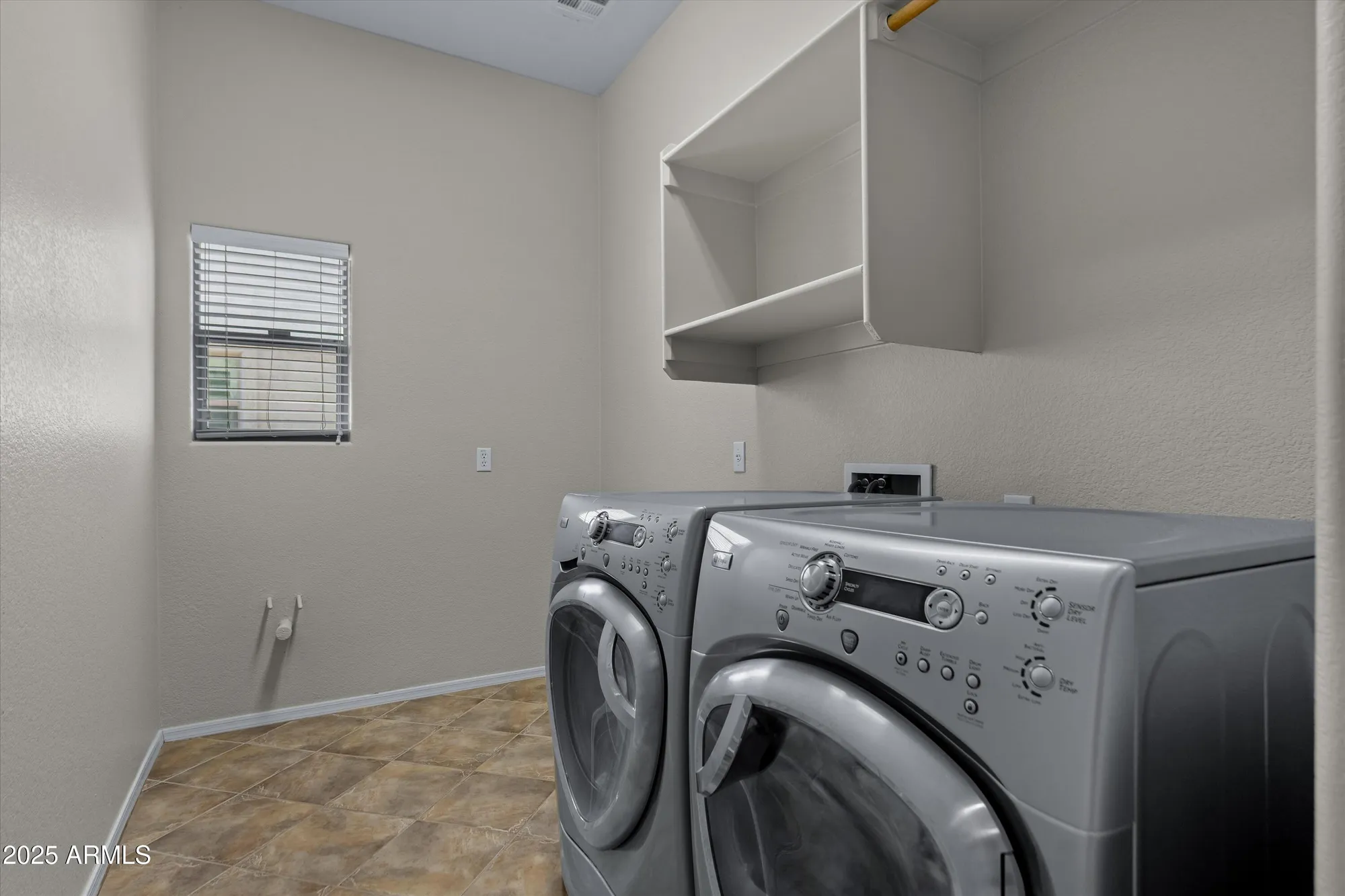 Property Slideshow image 16 of 40 | 4120 e donato dr, Gilbert, AZ, 85298