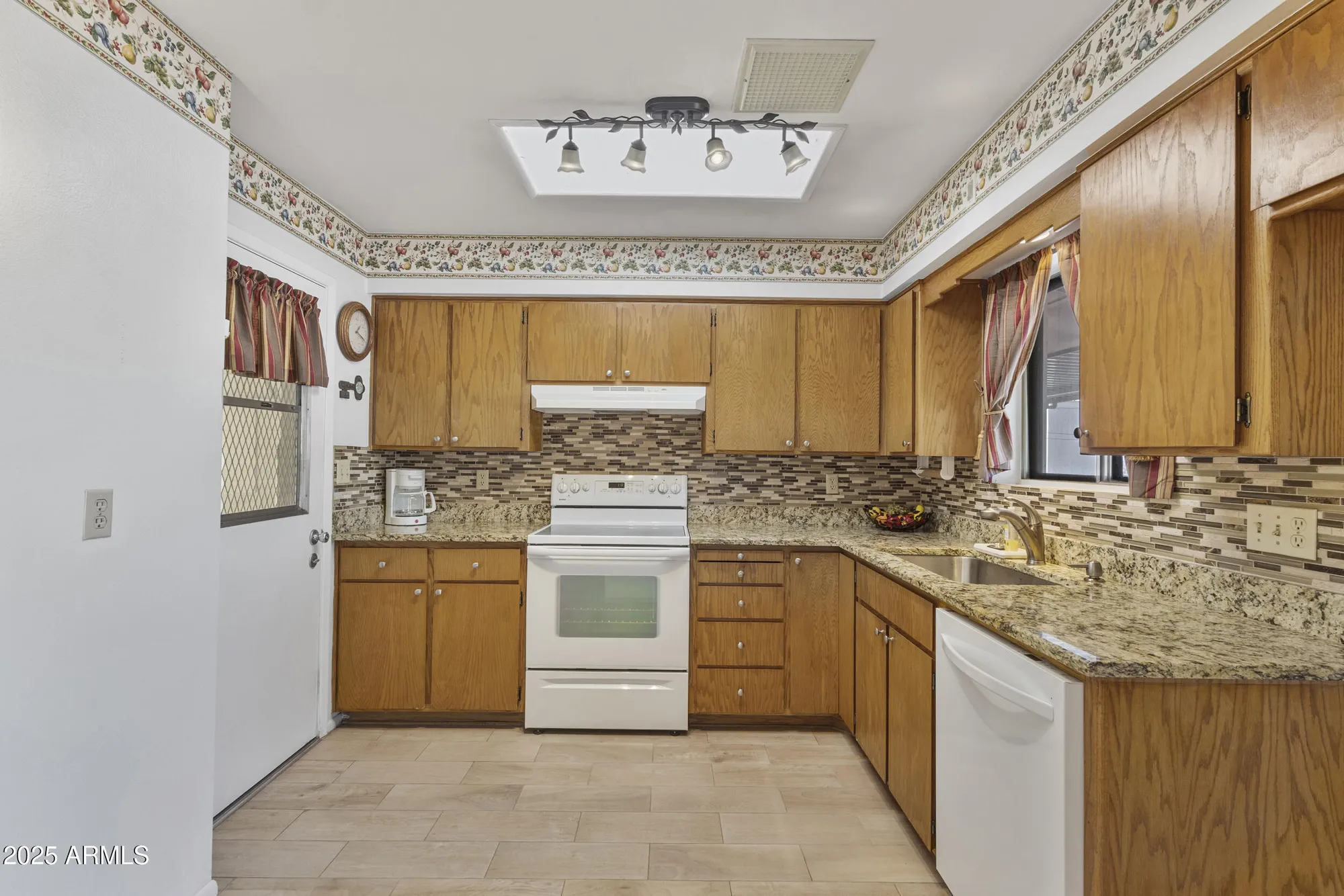 Property Slideshow image 8 of 34 | 6602 e decatur st, Mesa, AZ, 85205