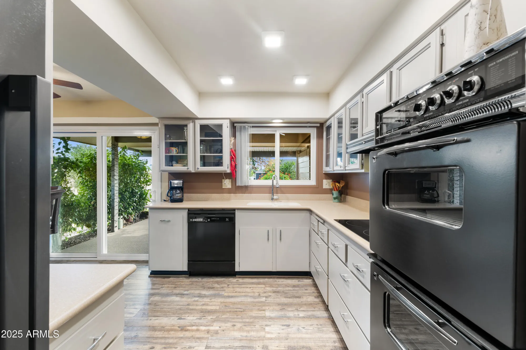Property Slideshow image 12 of 32 | 12903 w shadow hills dr, Sun City West, AZ, 85375