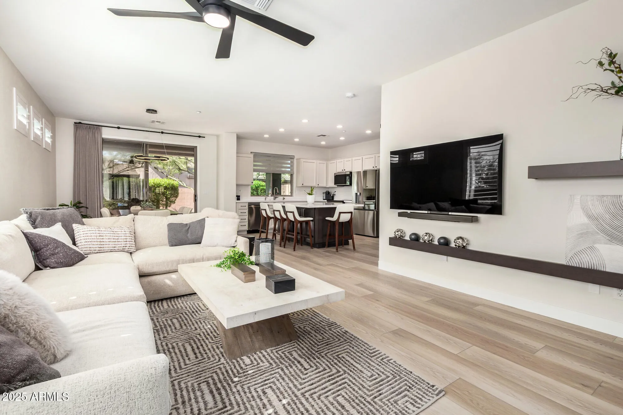 Property Slideshow image 6 of 64 | 41502 n chase oaks way, Anthem, AZ, 85086