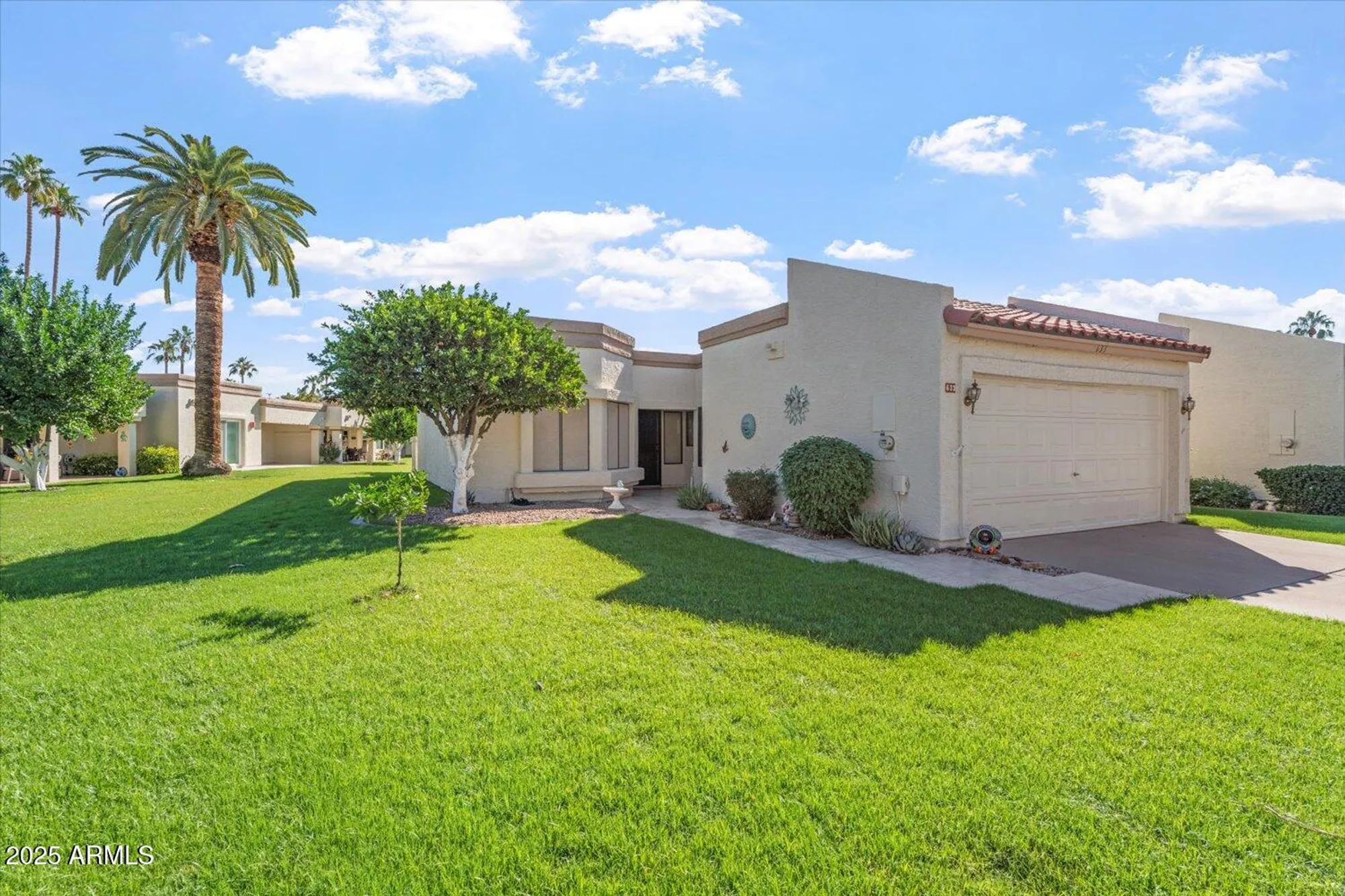 Property Slideshow image 2 of 20 | 633 s saguaro way, Mesa, AZ, 85208