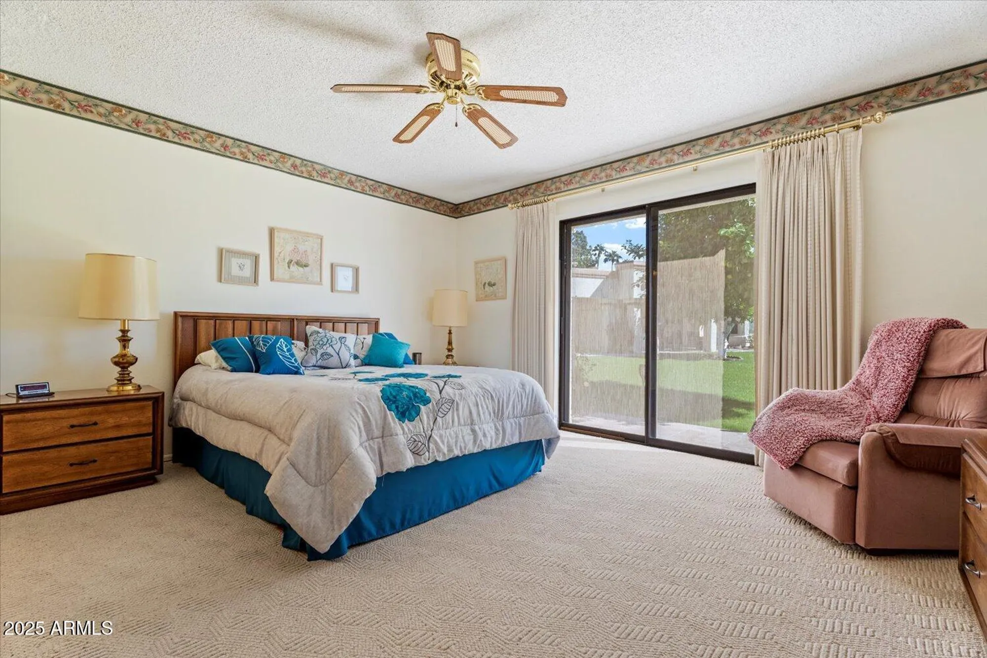 Property Slideshow image 9 of 20 | 633 s saguaro way, Mesa, AZ, 85208