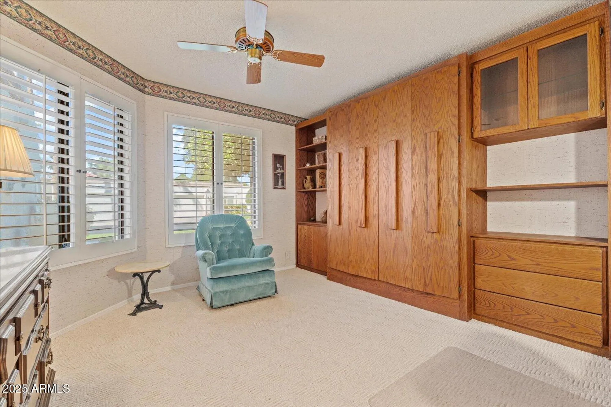 Property Slideshow image 11 of 20 | 633 s saguaro way, Mesa, AZ, 85208