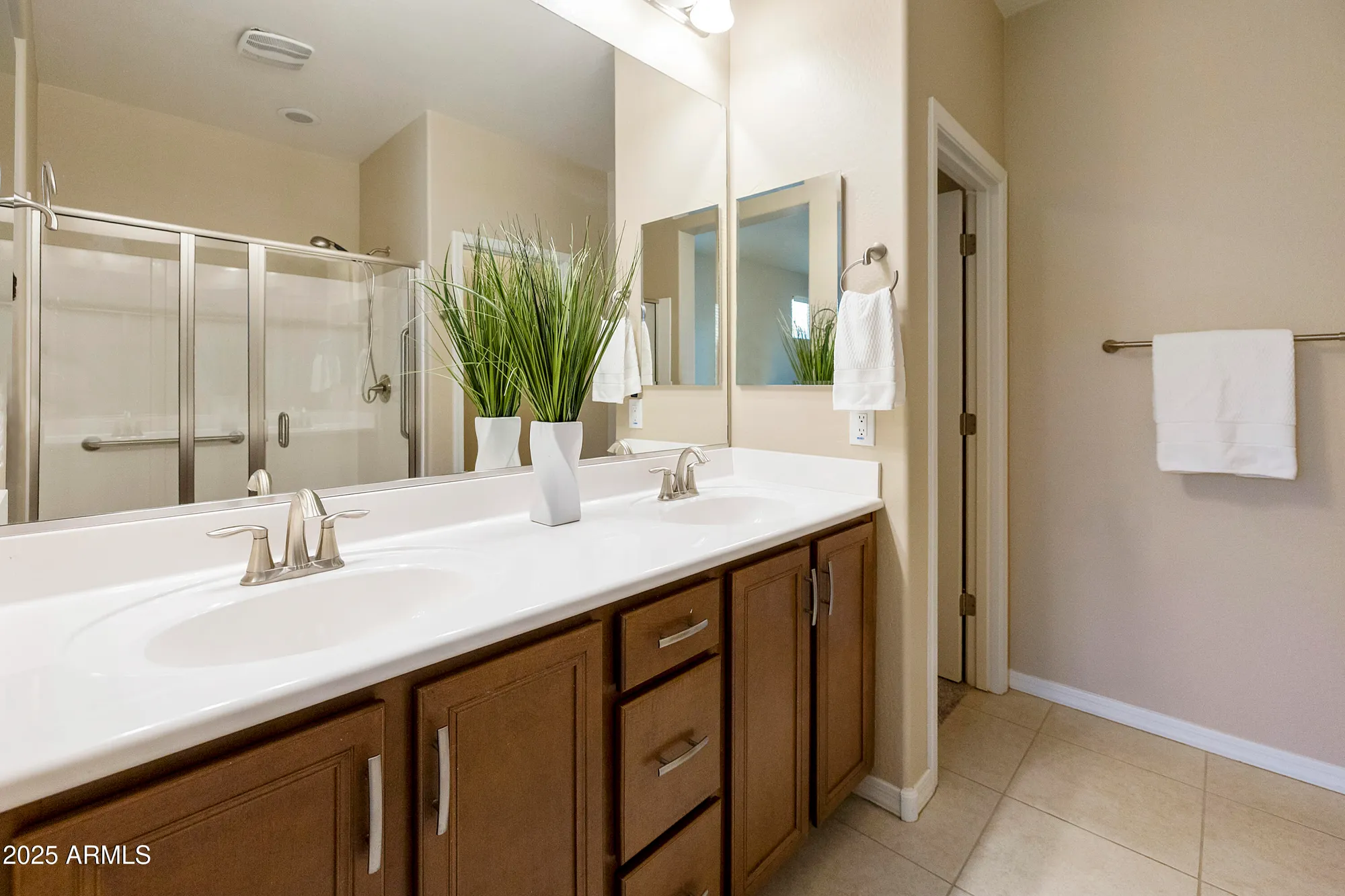 Property Slideshow image 20 of 59 | 5625 s colt, Mesa, AZ, 85212