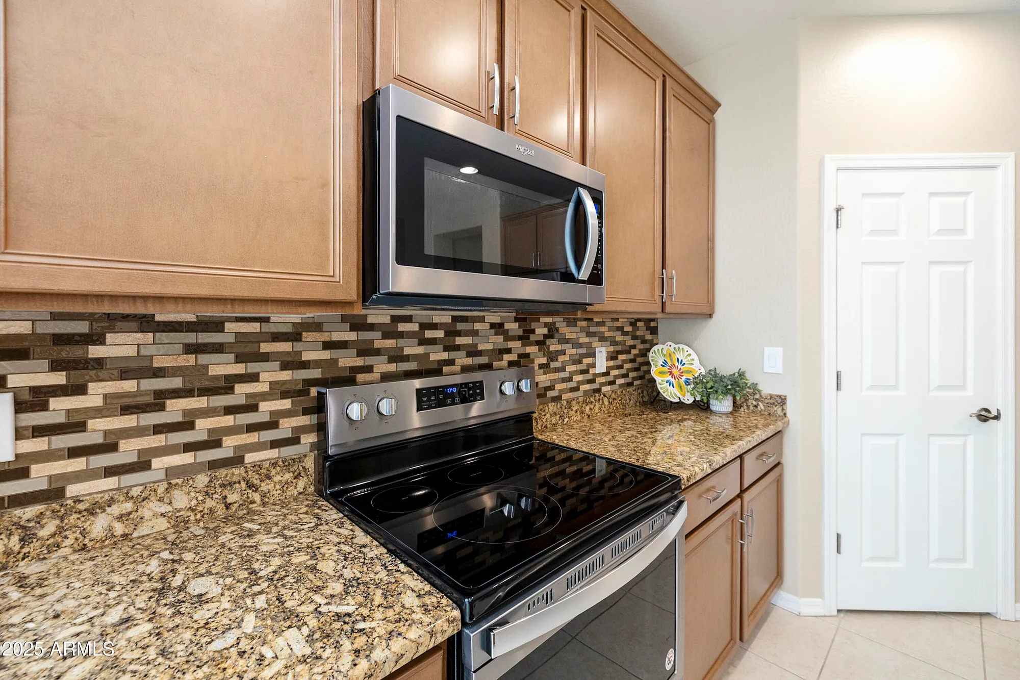 Property Slideshow image 9 of 59 | 5625 s colt, Mesa, AZ, 85212