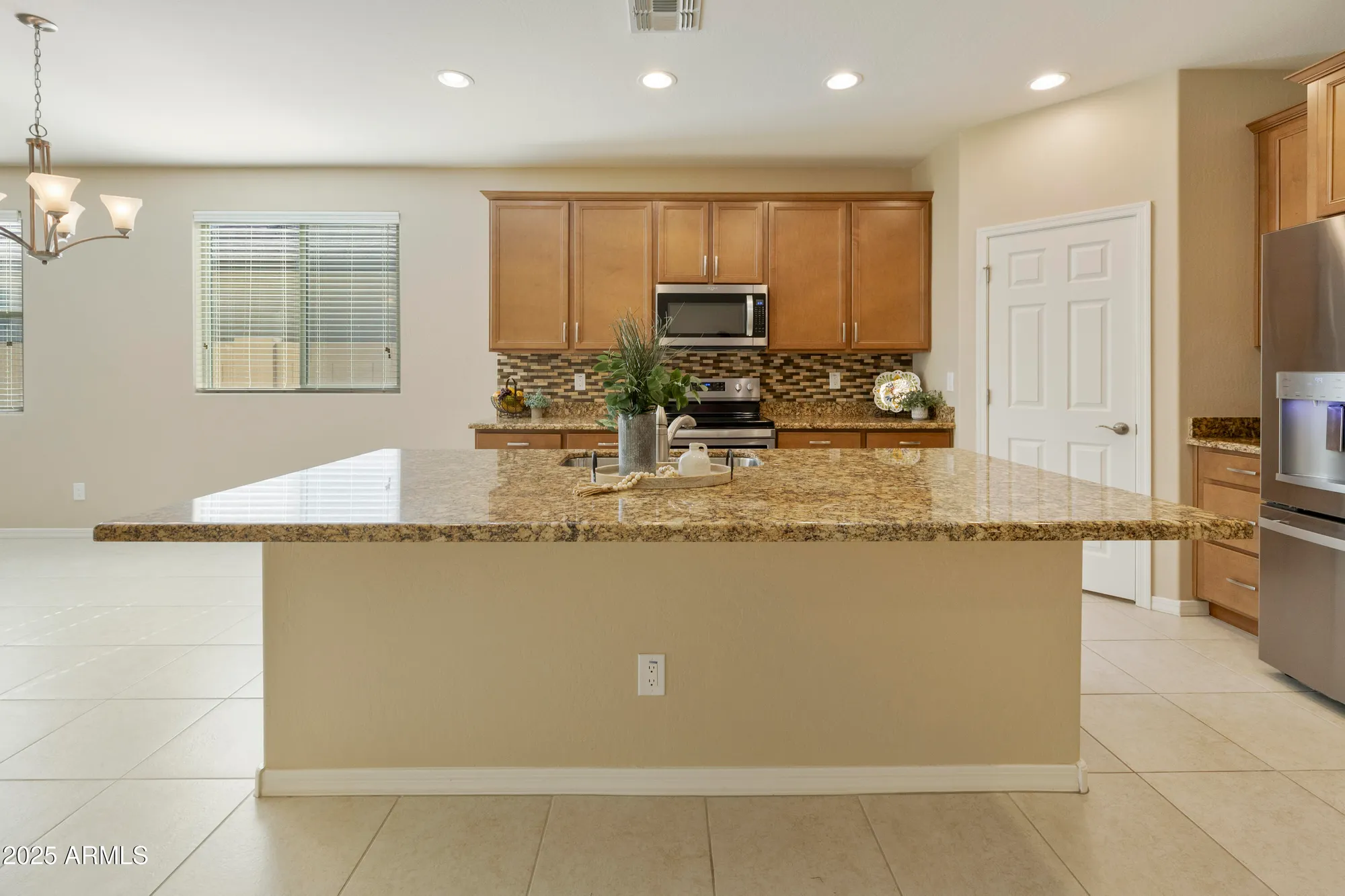 Property Slideshow image 12 of 59 | 5625 s colt, Mesa, AZ, 85212